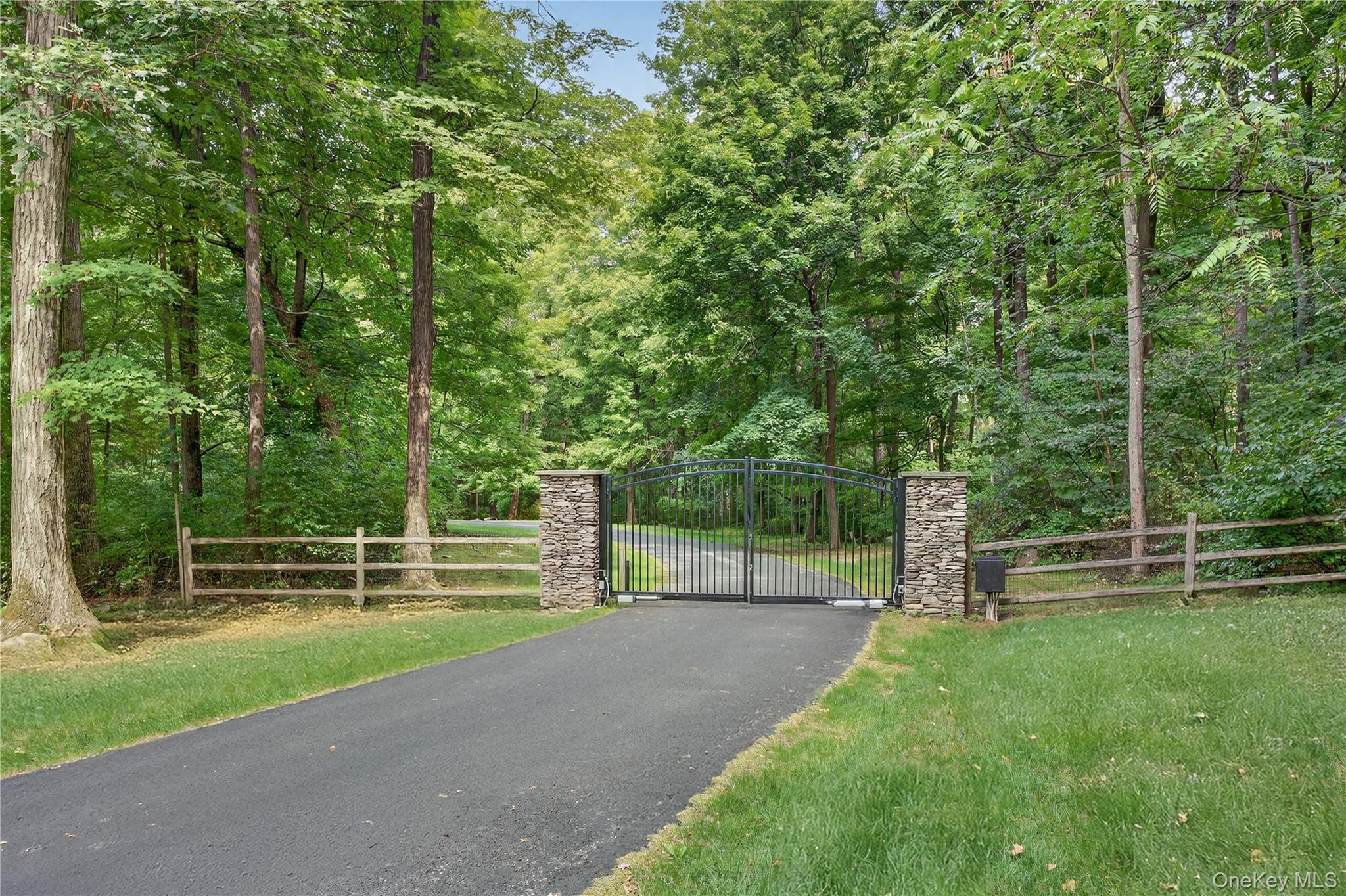 3 Orr-Hatch Drive, Cornwall, NY 12518