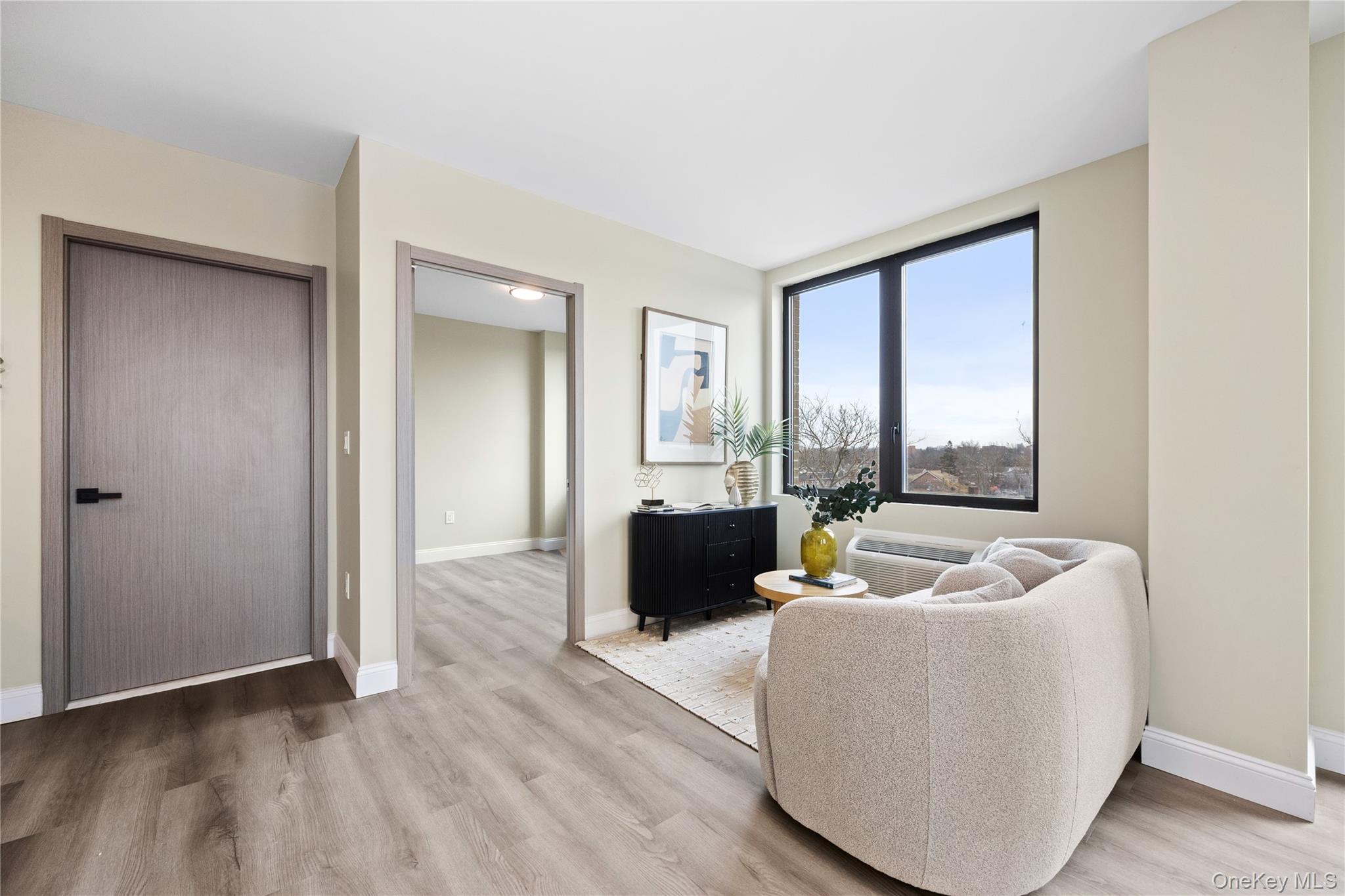 163-07 72nd Avenue # 5A, Fresh Meadows, NY 11365