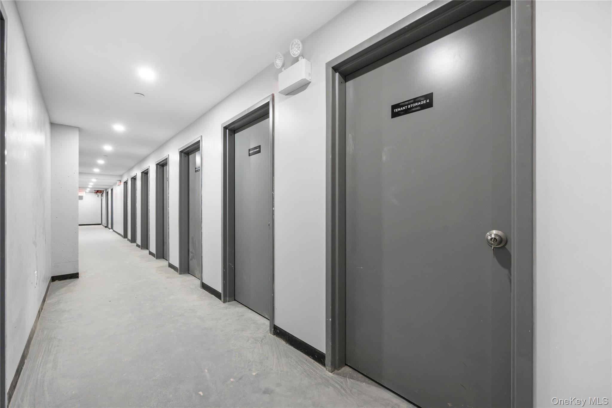 163-07 72nd Avenue # 5A, Fresh Meadows, NY 11365