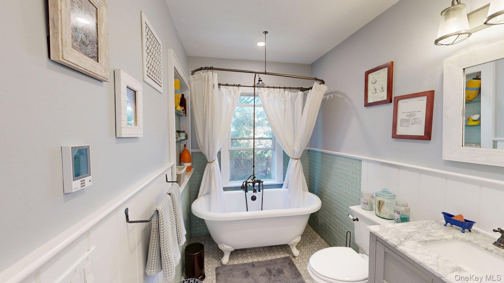 19 Island Road, Sound Beach, NY 11789