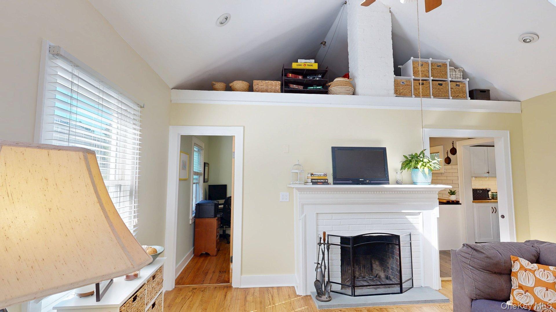 19 Island Road, Sound Beach, NY 11789