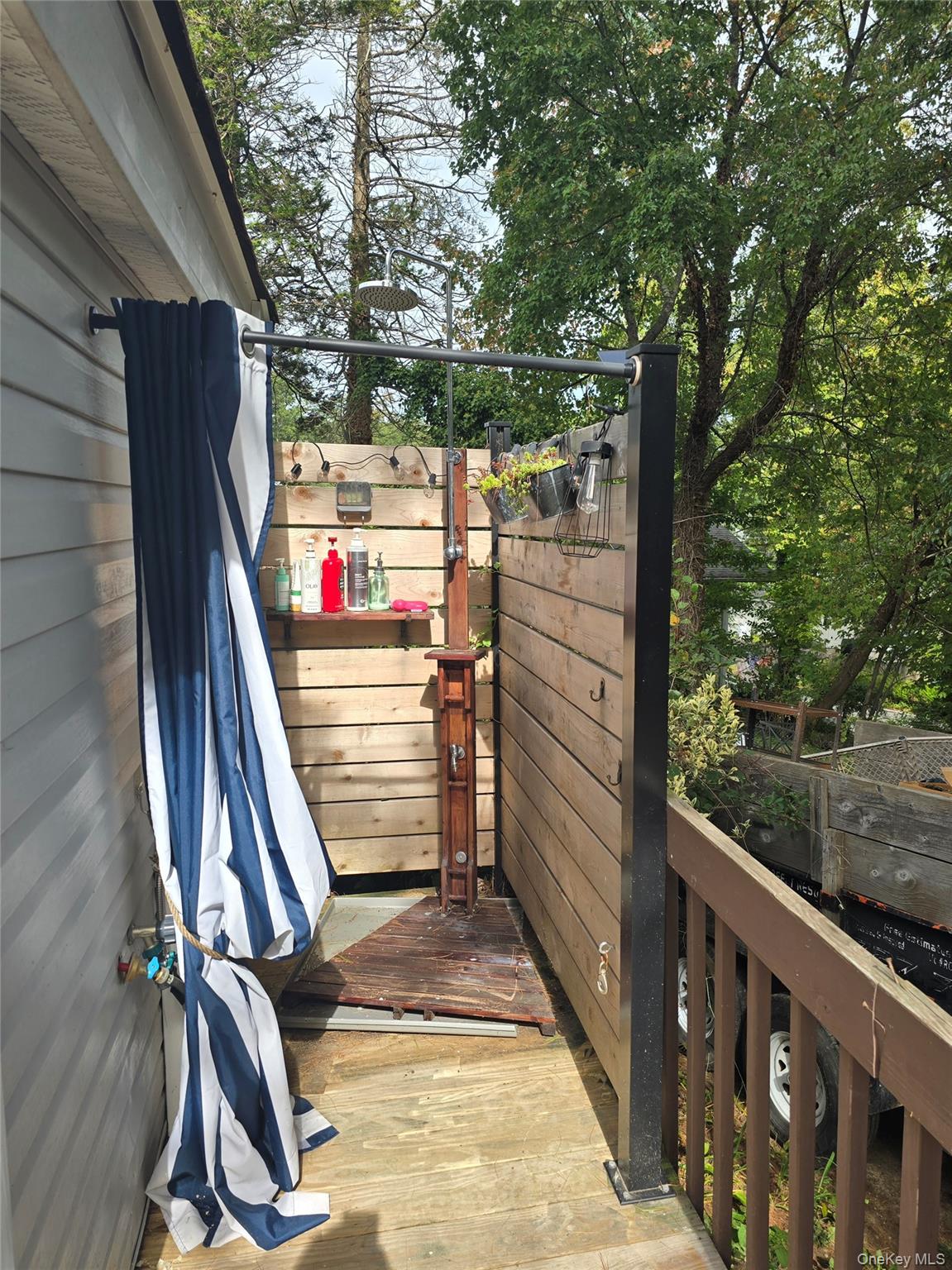 19 Island Road, Sound Beach, NY 11789