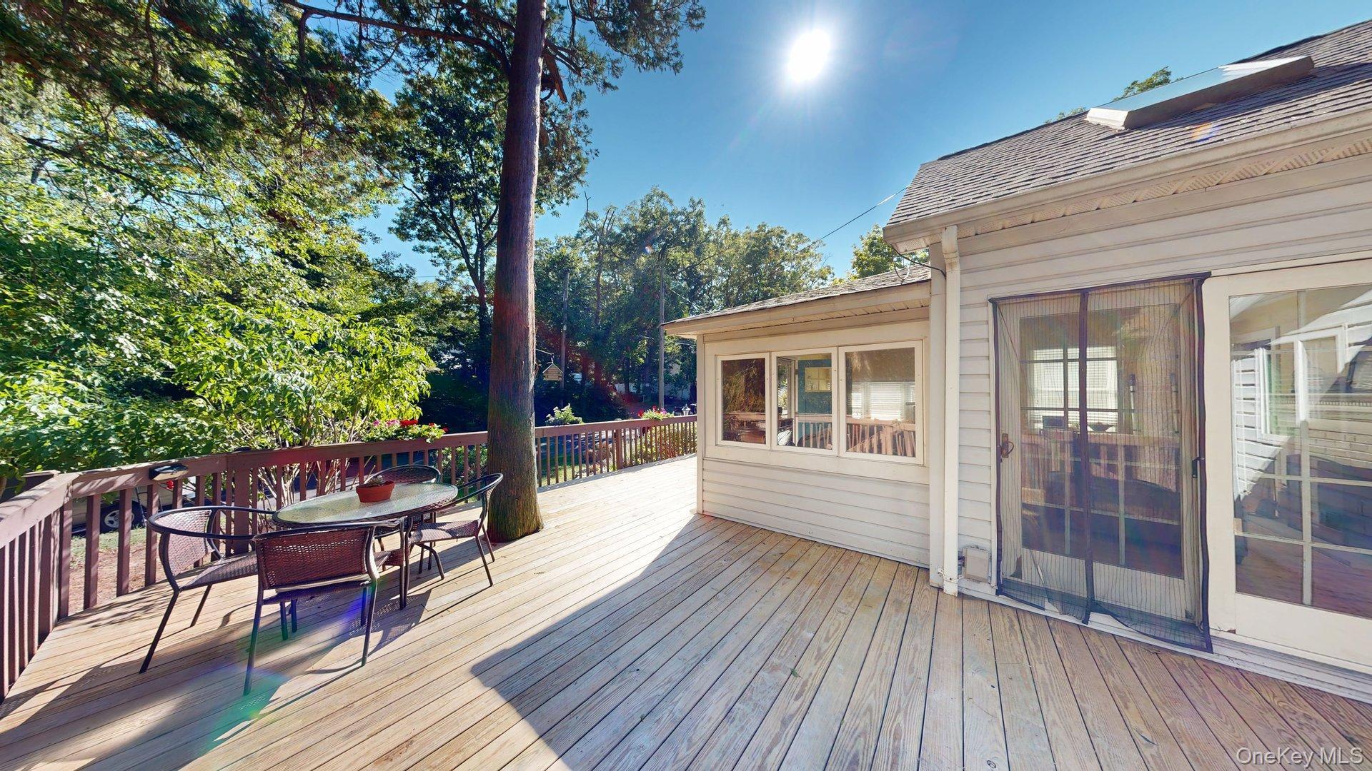 19 Island Road, Sound Beach, NY 11789