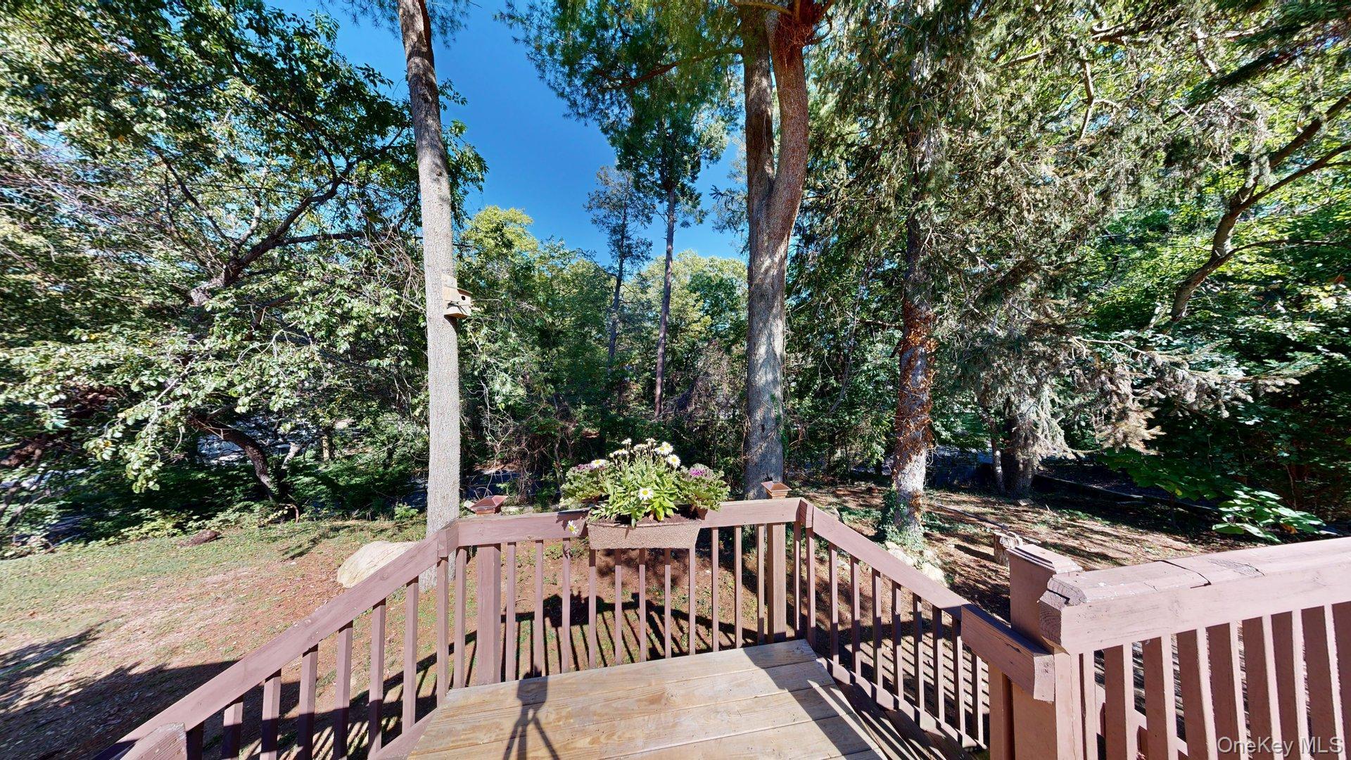 19 Island Road, Sound Beach, NY 11789