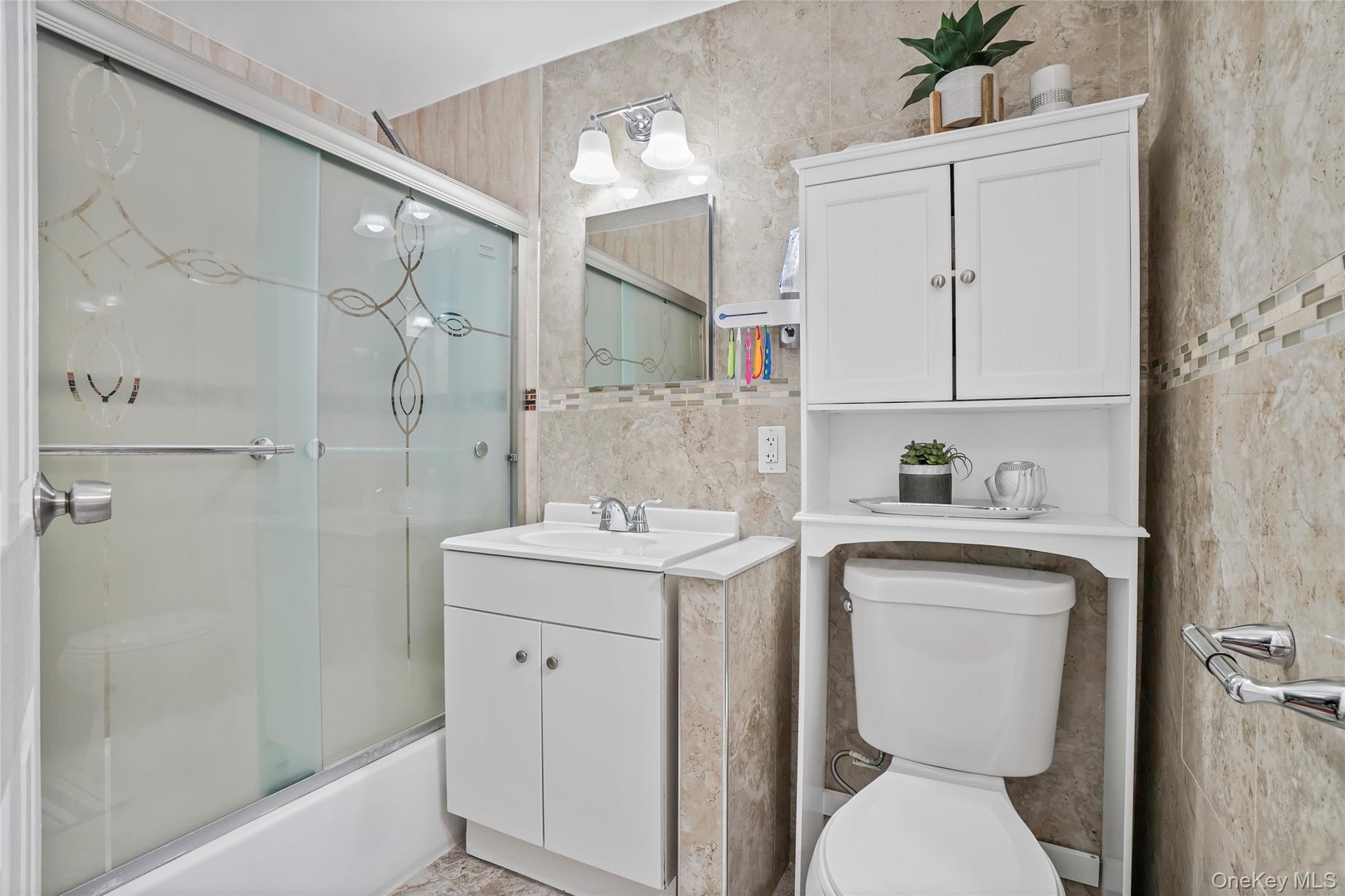 3 Fordham Hill Oval # 17F, Bronx, NY 10468