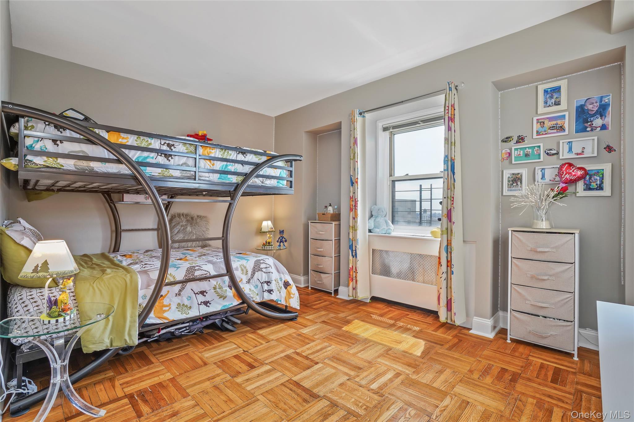 3 Fordham Hill Oval # 17F, Bronx, NY 10468