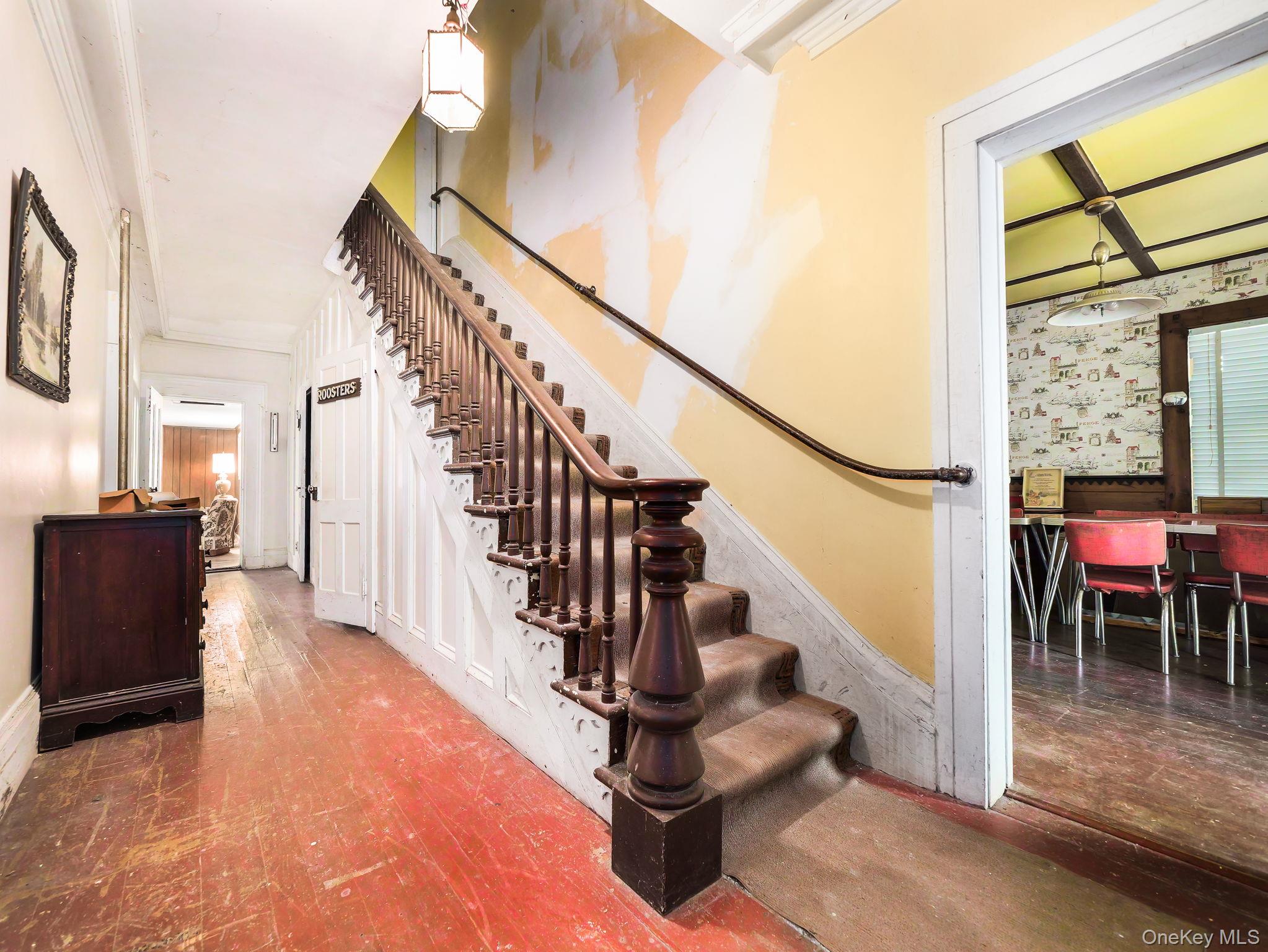 19 Oakland Valley Road, Cuddebackville, NY 12729