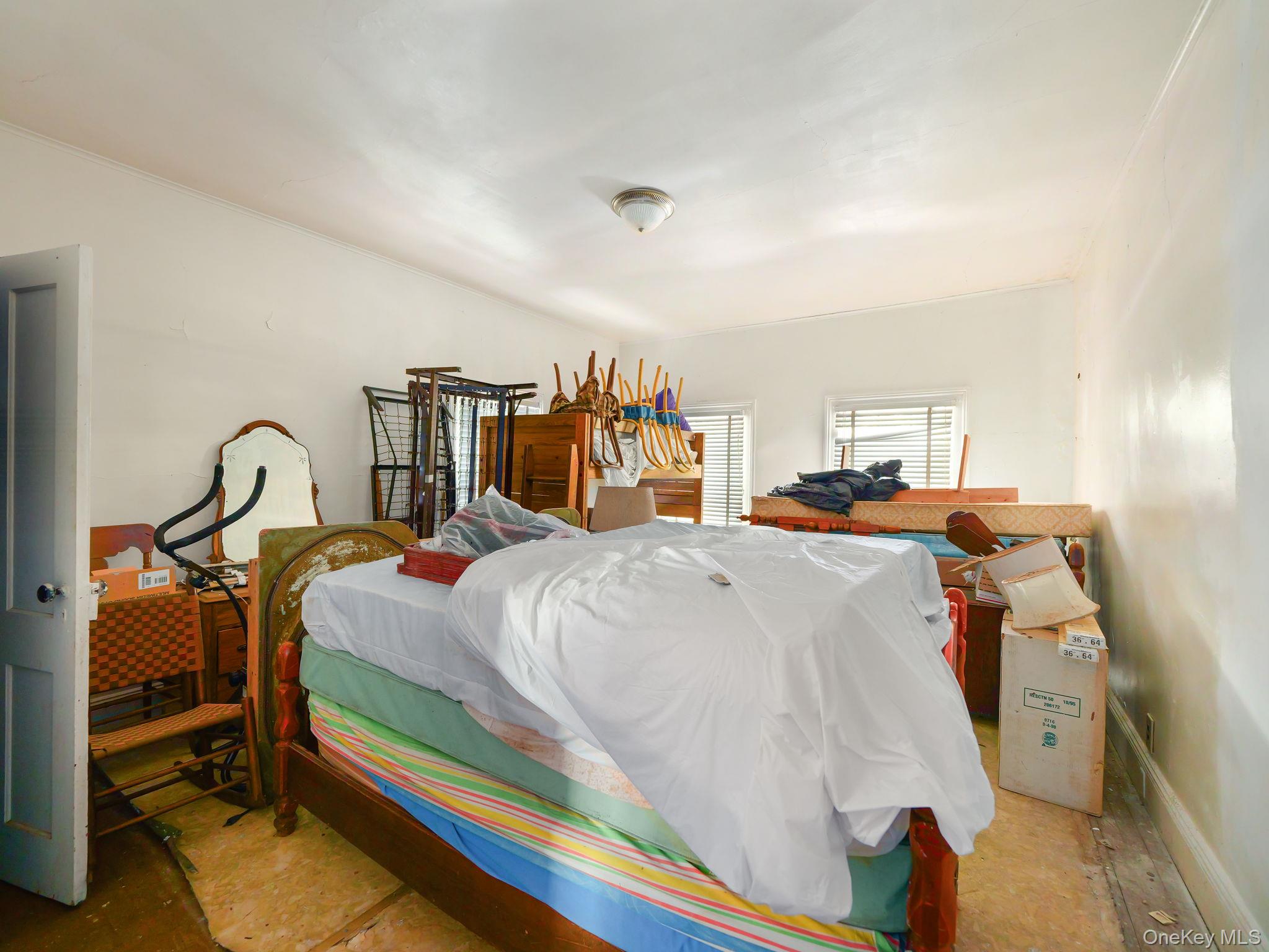 19 Oakland Valley Road, Cuddebackville, NY 12729