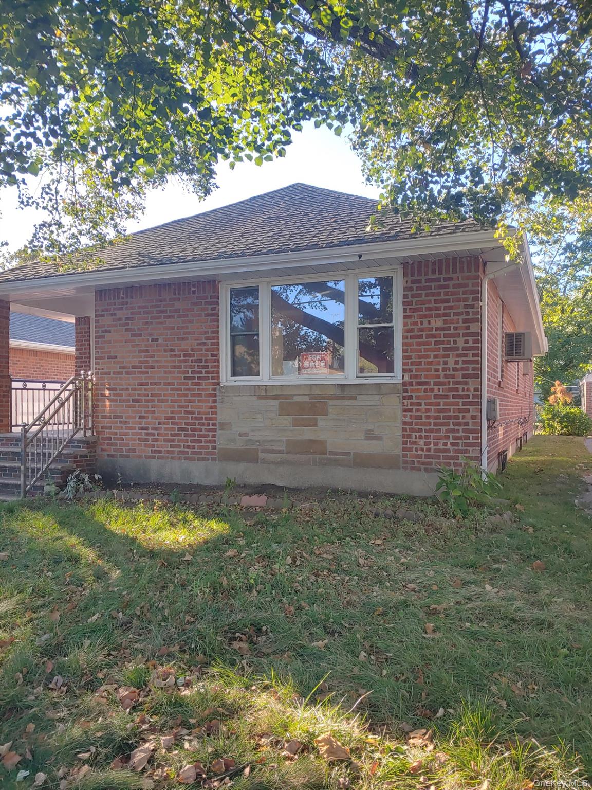 250-12 81st Avenue, Bellerose, NY 11426