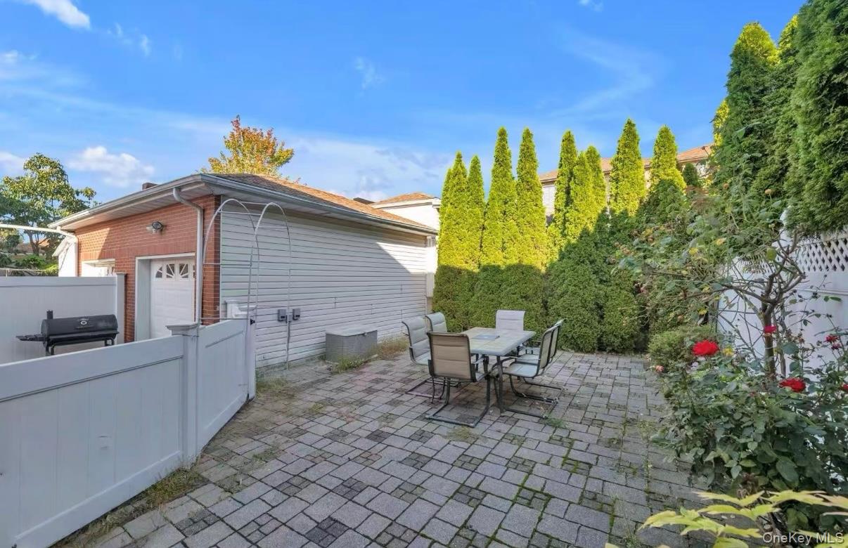 8810 70th Road, Forest Hills, NY 11375