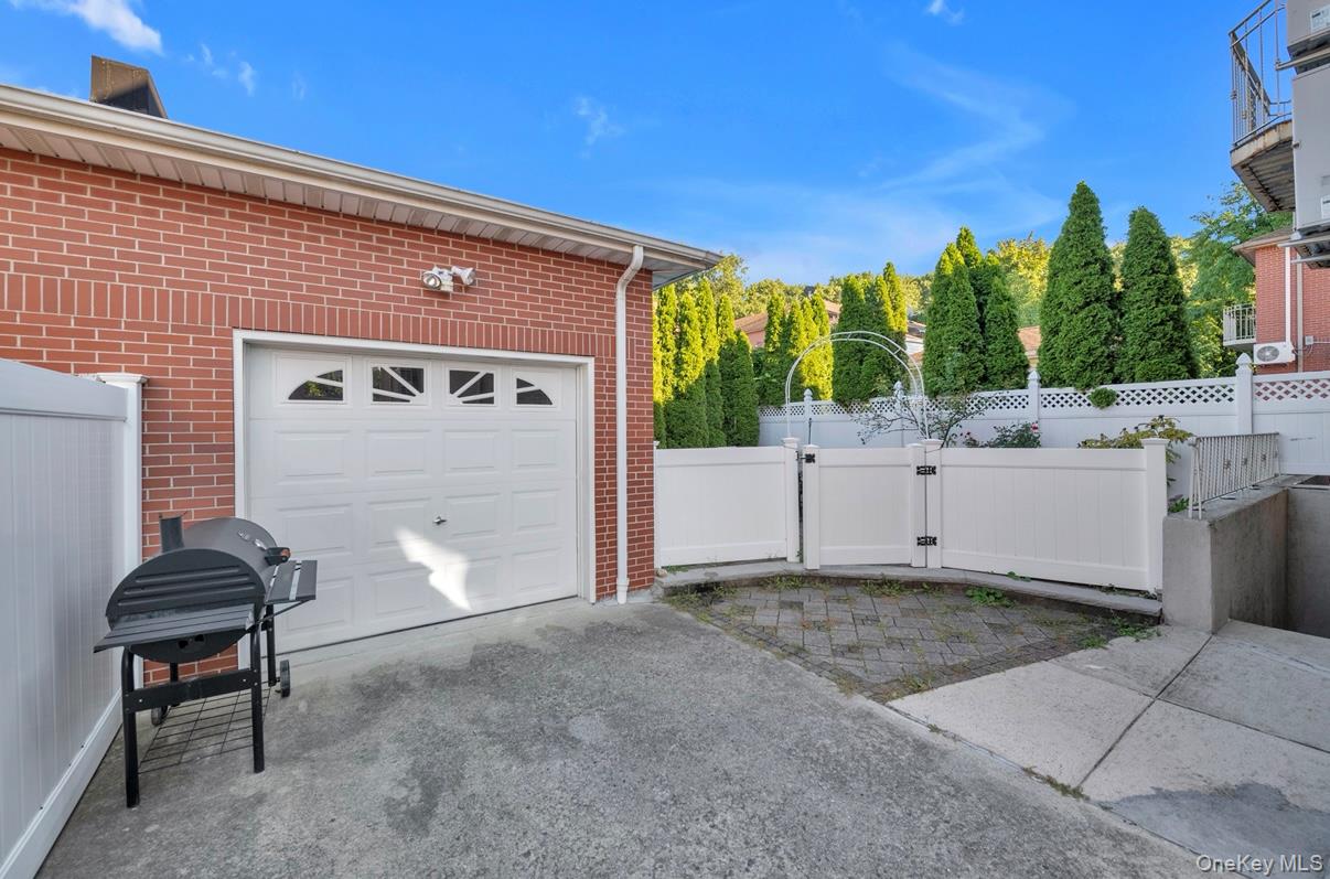 8810 70th Road, Forest Hills, NY 11375