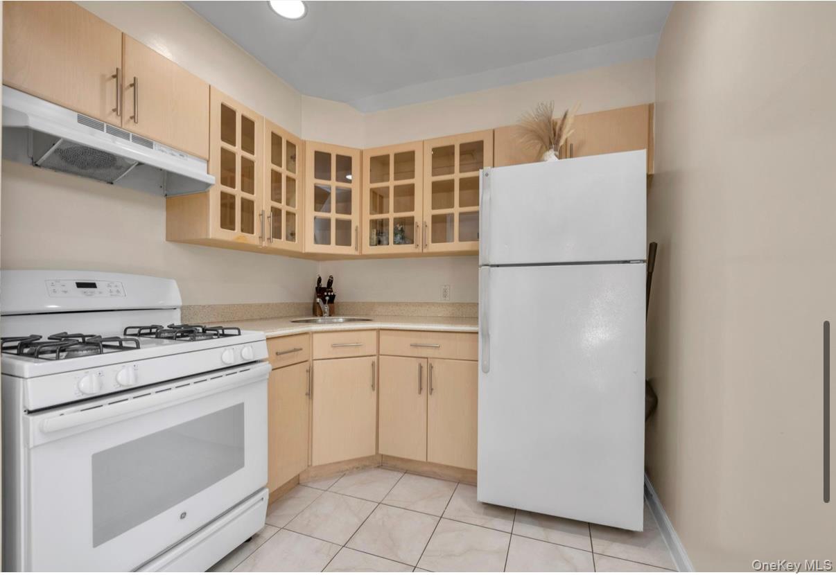 8810 70th Road, Forest Hills, NY 11375