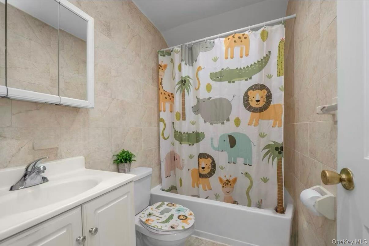 8810 70th Road, Forest Hills, NY 11375