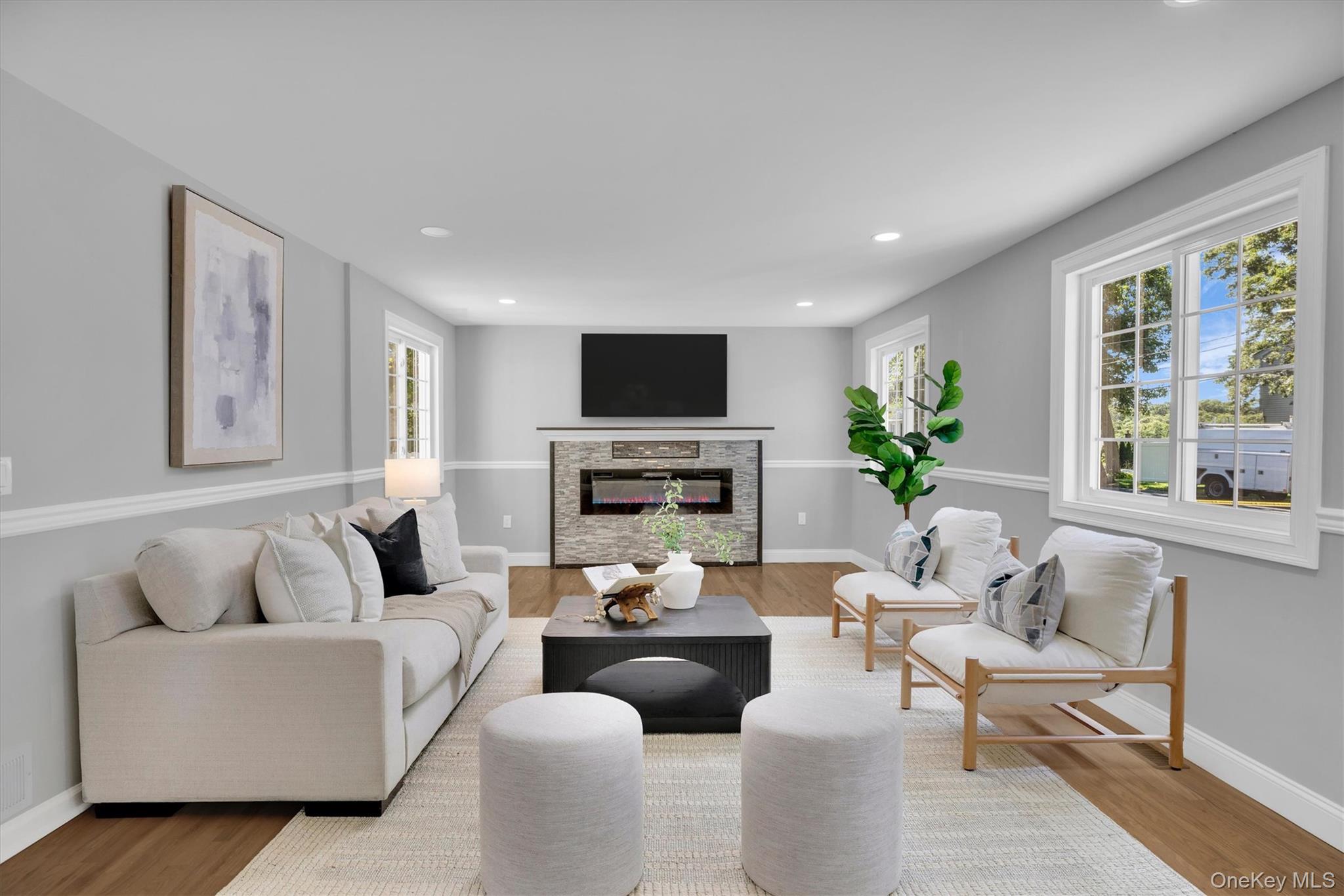 99 W 2nd Street, Lake Ronkonkoma, NY 11779