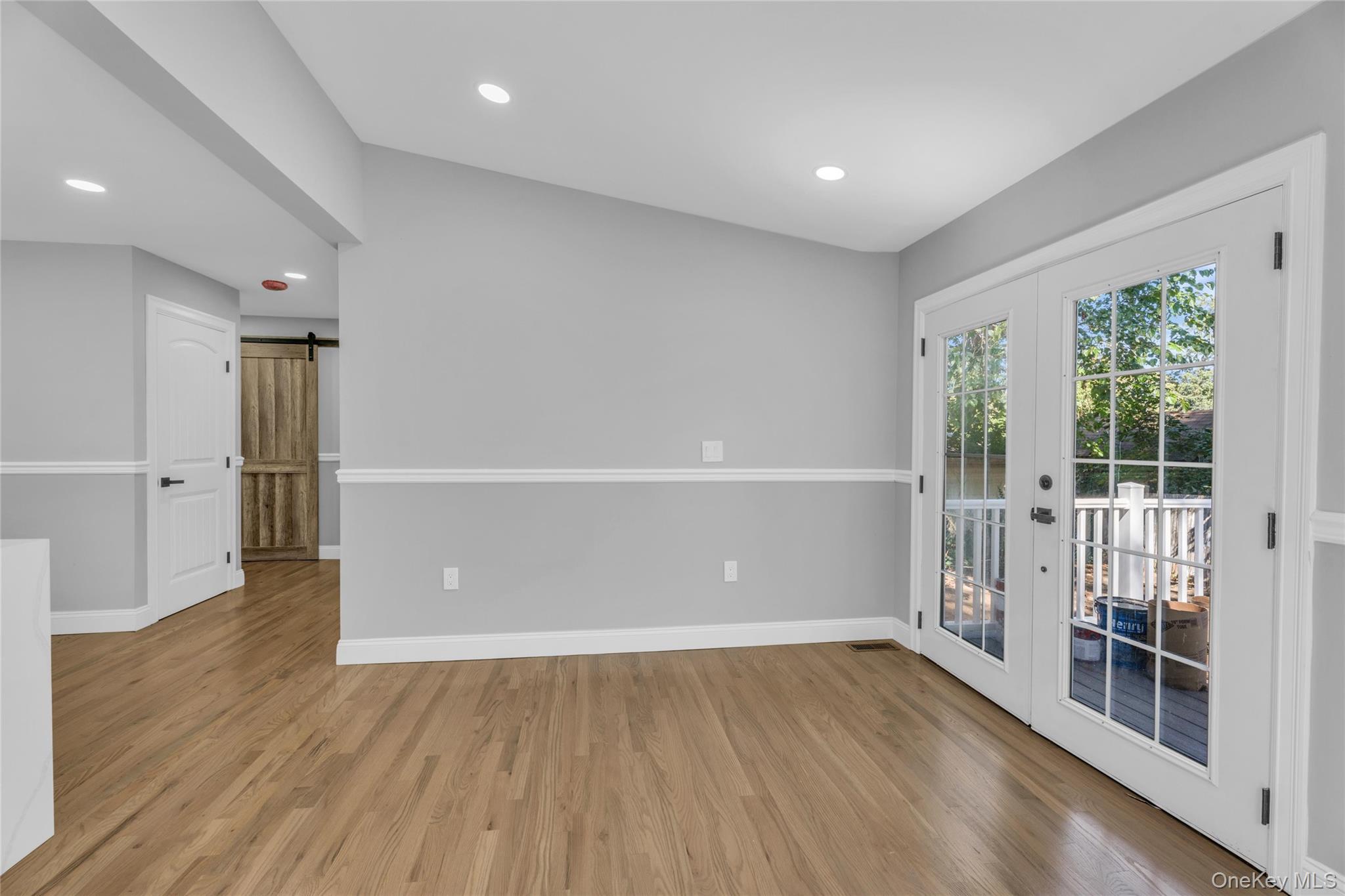 99 W 2nd Street, Lake Ronkonkoma, NY 11779