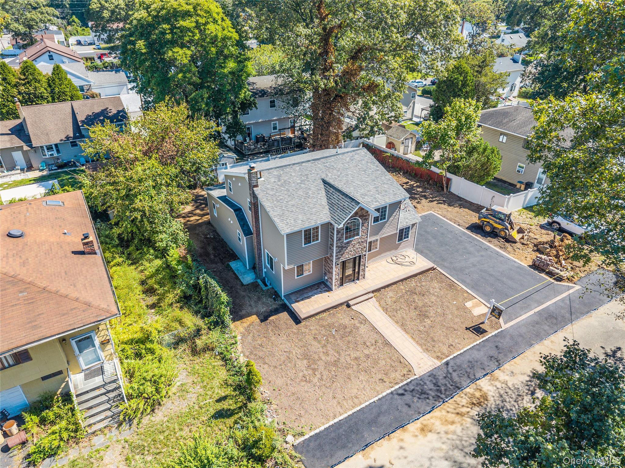 99 W 2nd Street, Lake Ronkonkoma, NY 11779