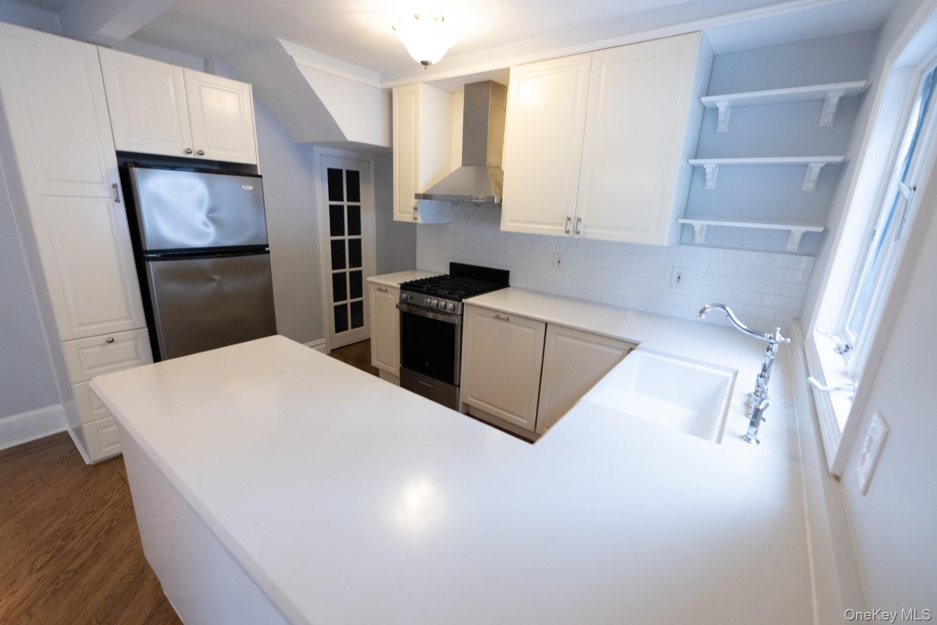 139-61 86th Avenue, Briarwood, NY 11435