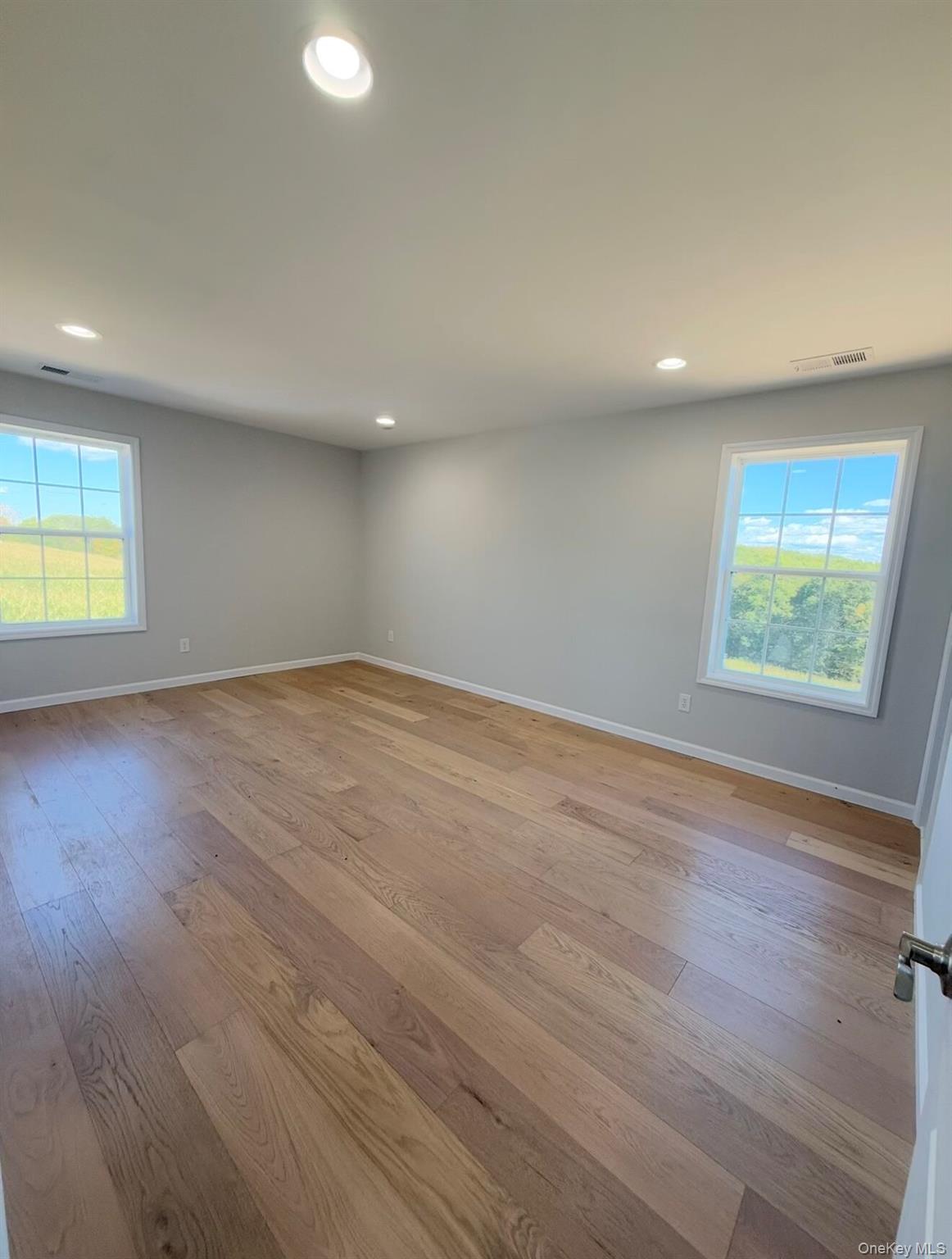 503 Howell Street, Pine Bush, NY 12566