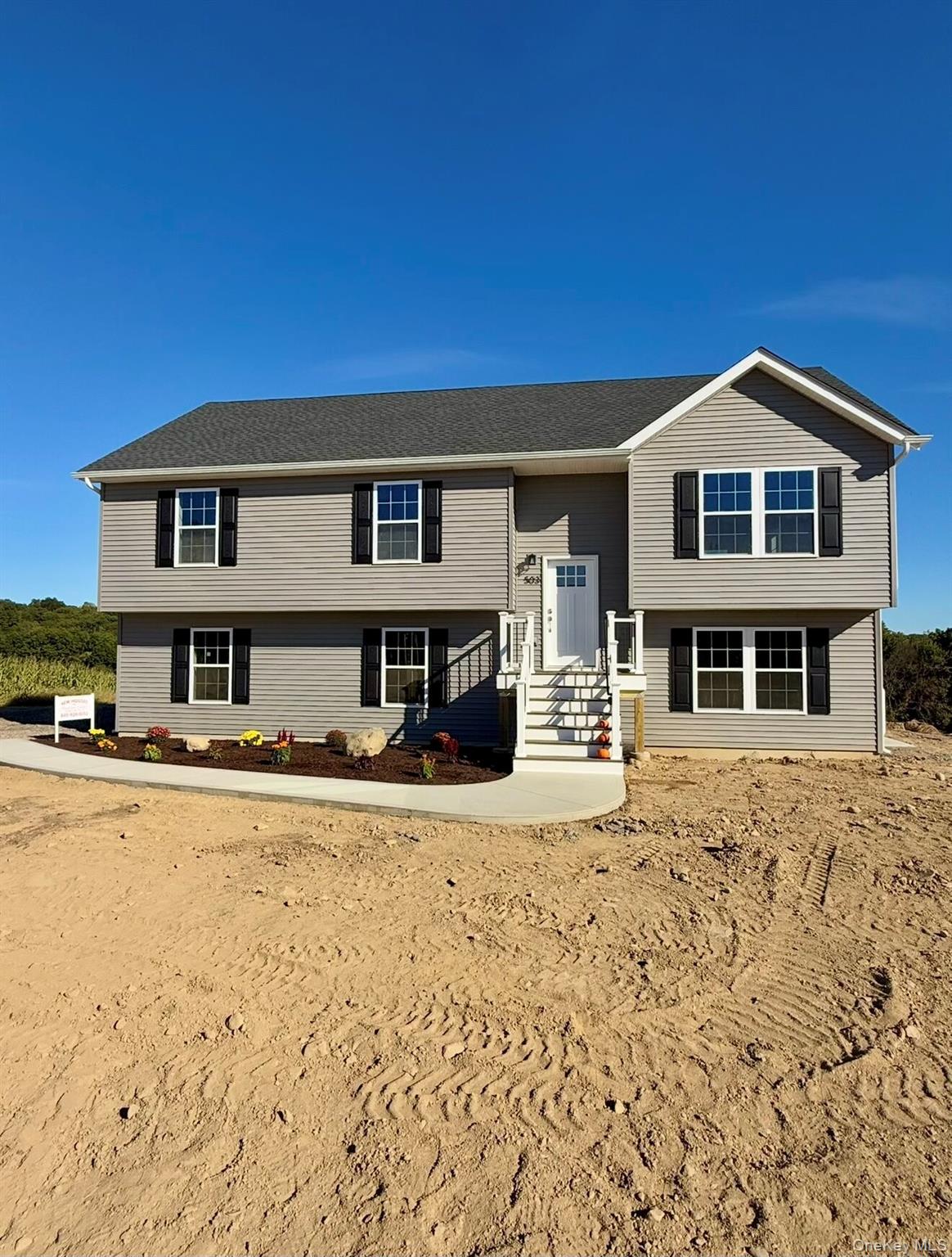 503 Howell Street, Pine Bush, NY 12566