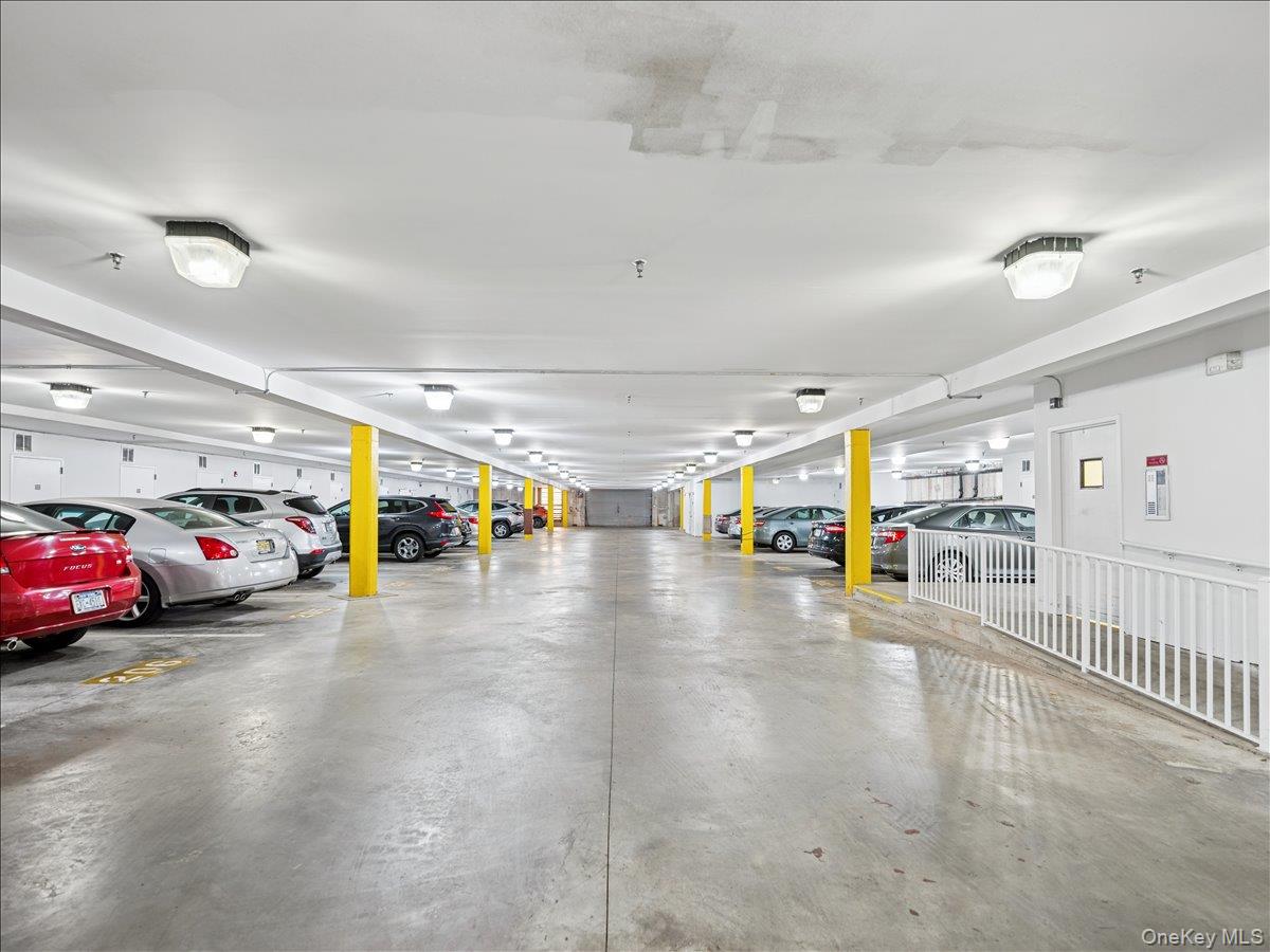 28 N De Baun Avenue # 208, Airmont, NY 10901