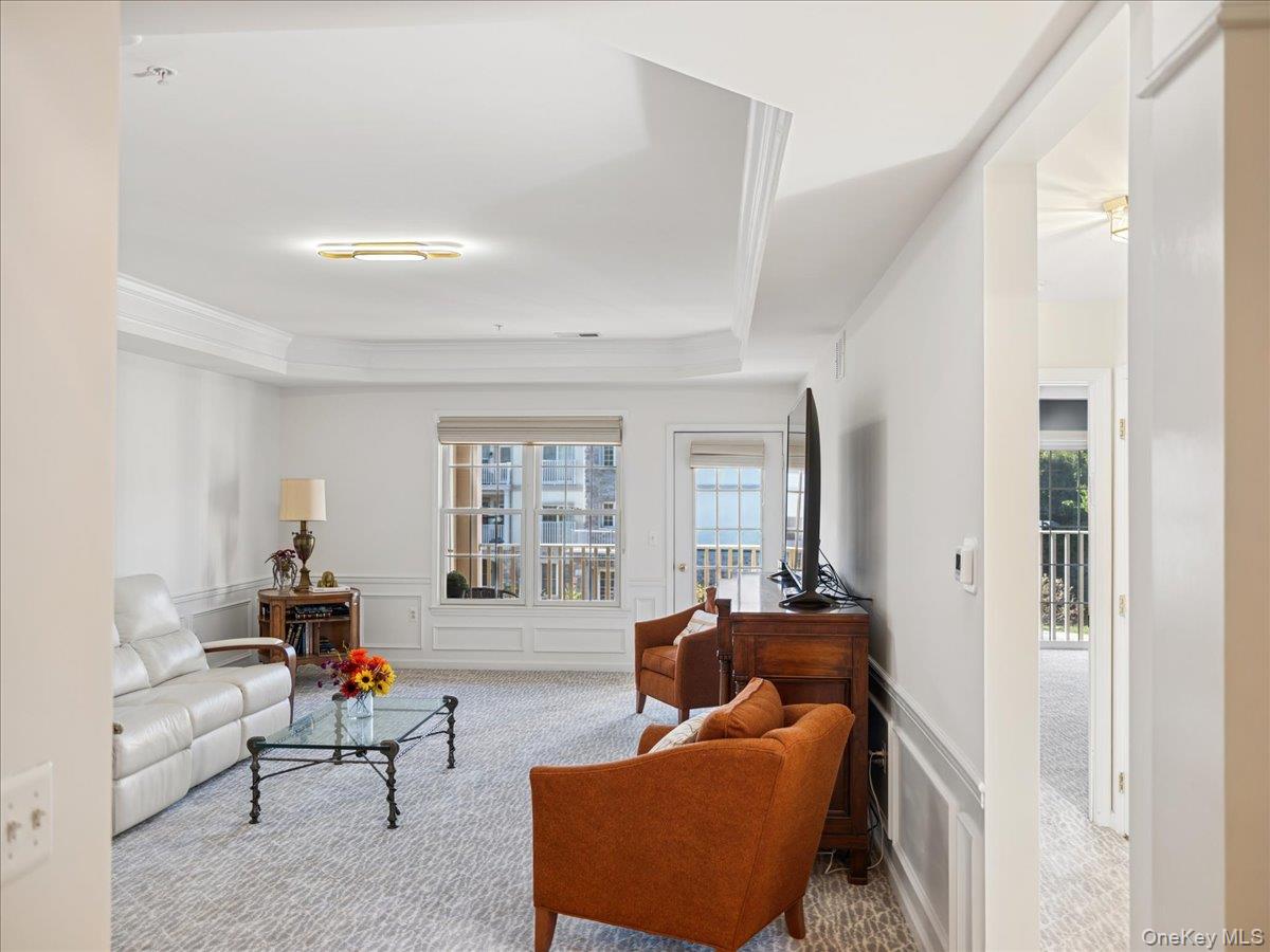 28 N De Baun Avenue # 208, Airmont, NY 10901