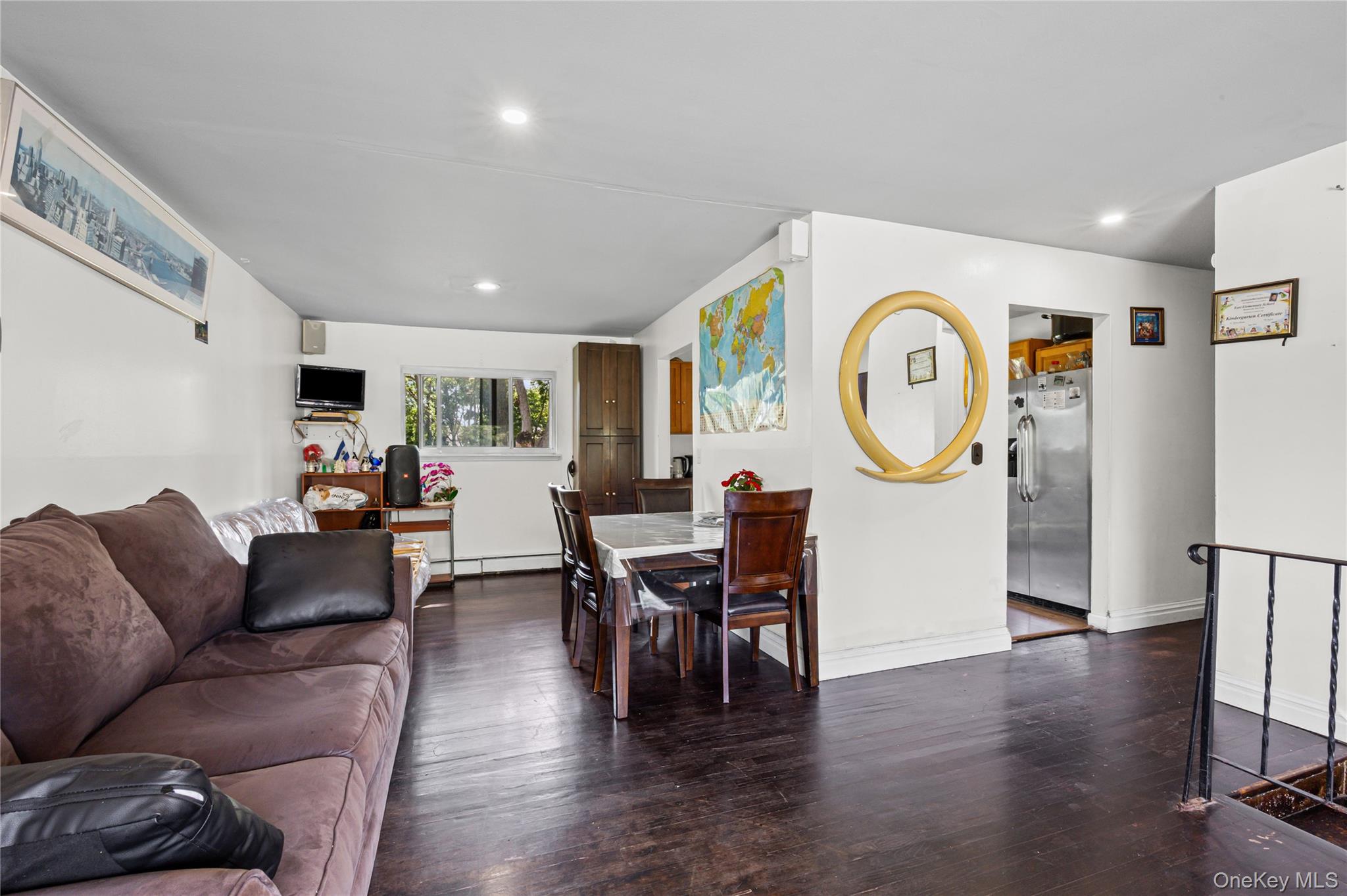 75 Oak Street, Amityville, NY 11701