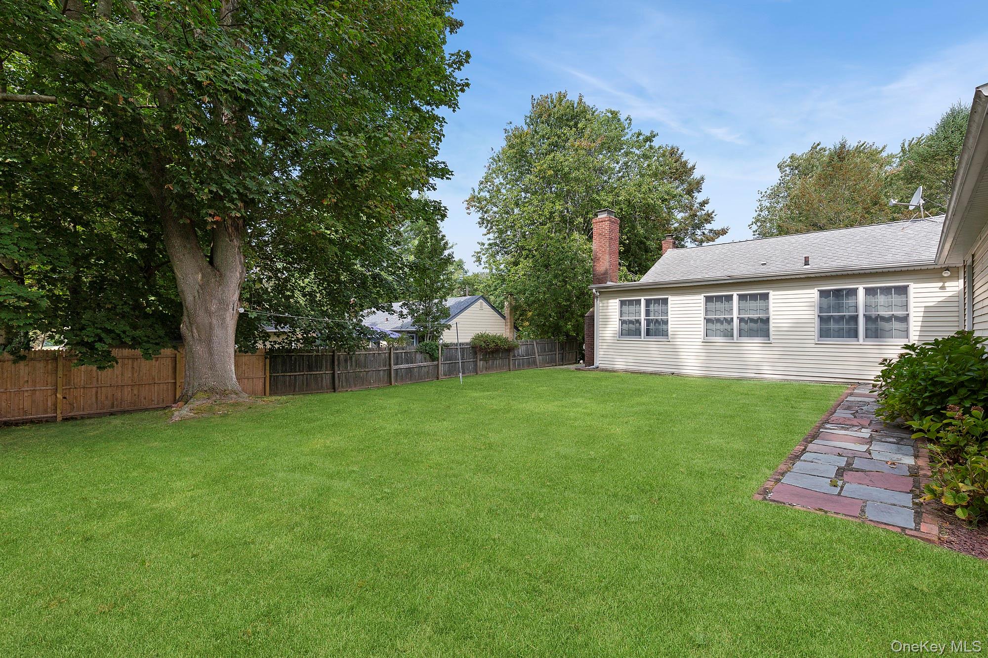 1645 Ruth Road, Mattituck, NY 11952