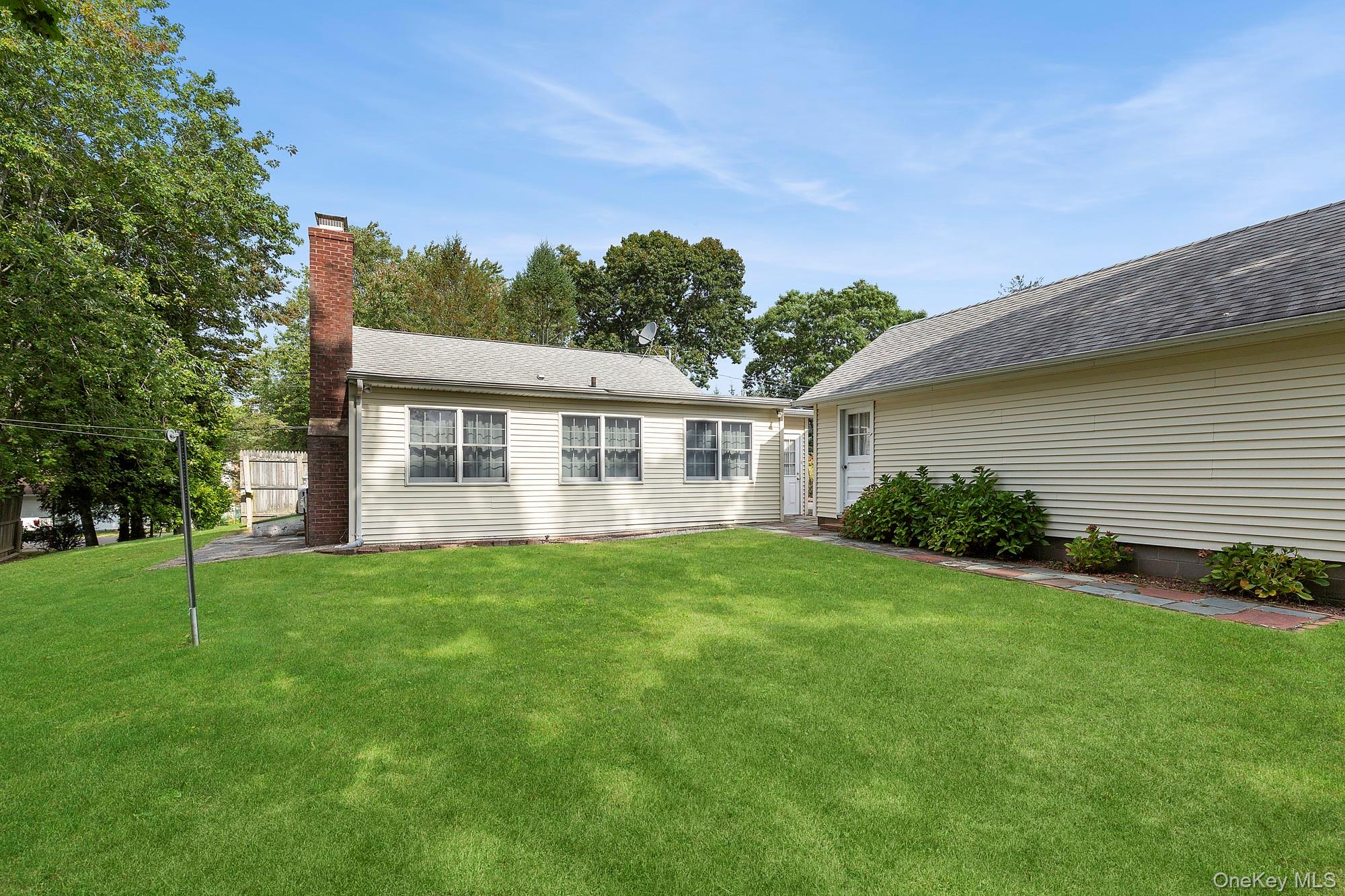 1645 Ruth Road, Mattituck, NY 11952