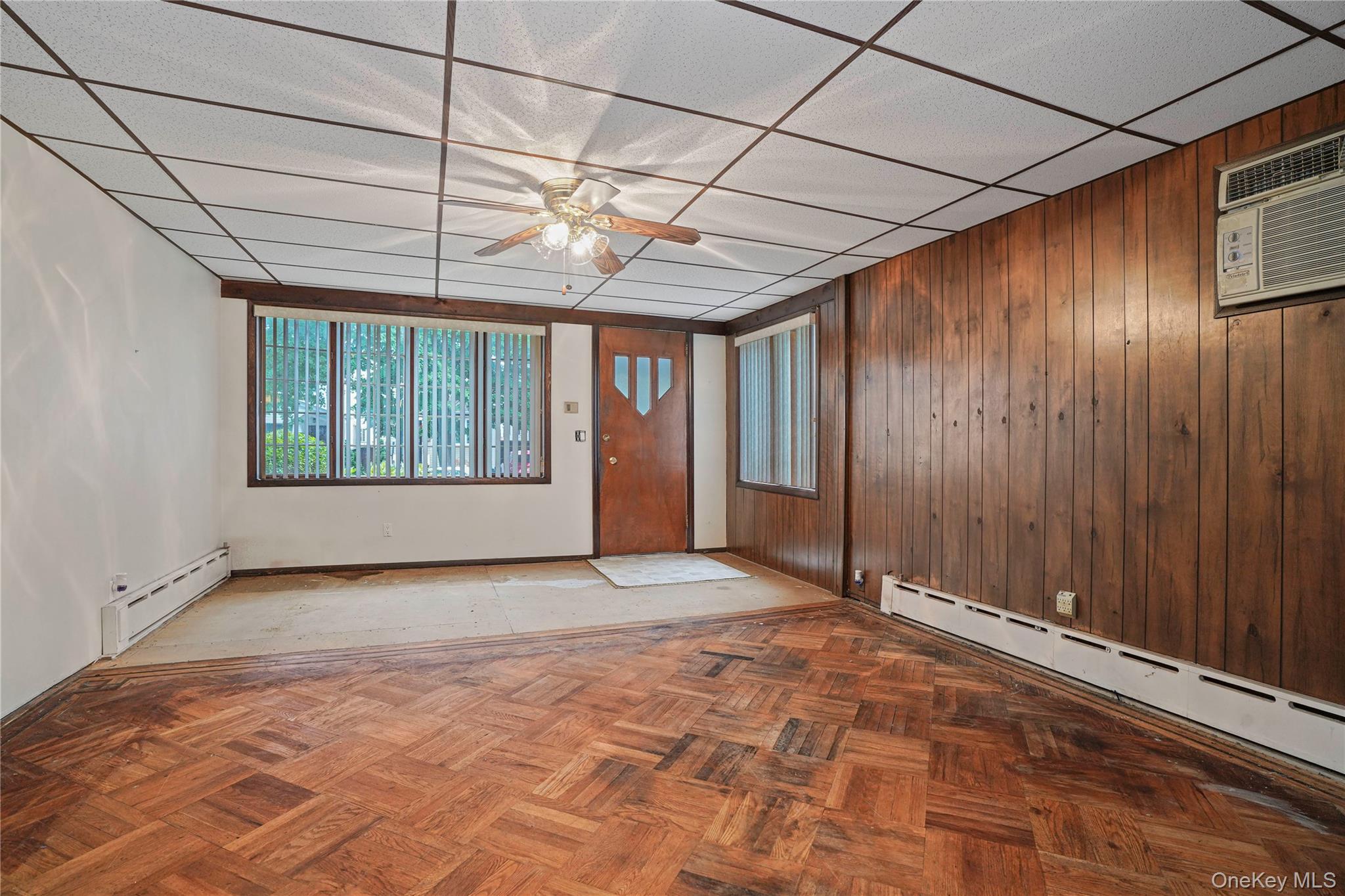 78-24 64th Lane, Glendale, NY 11385