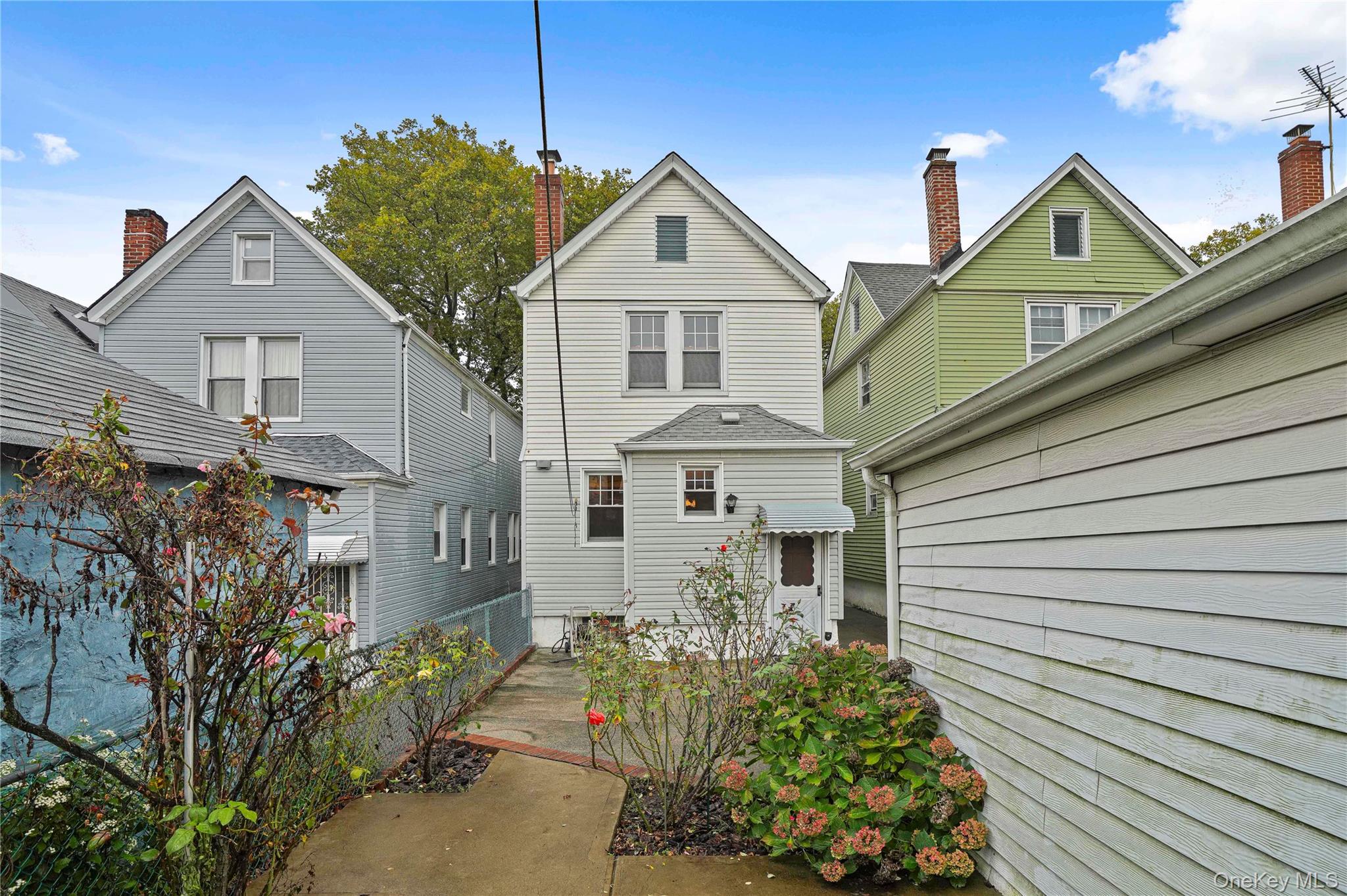 78-24 64th Lane, Glendale, NY 11385