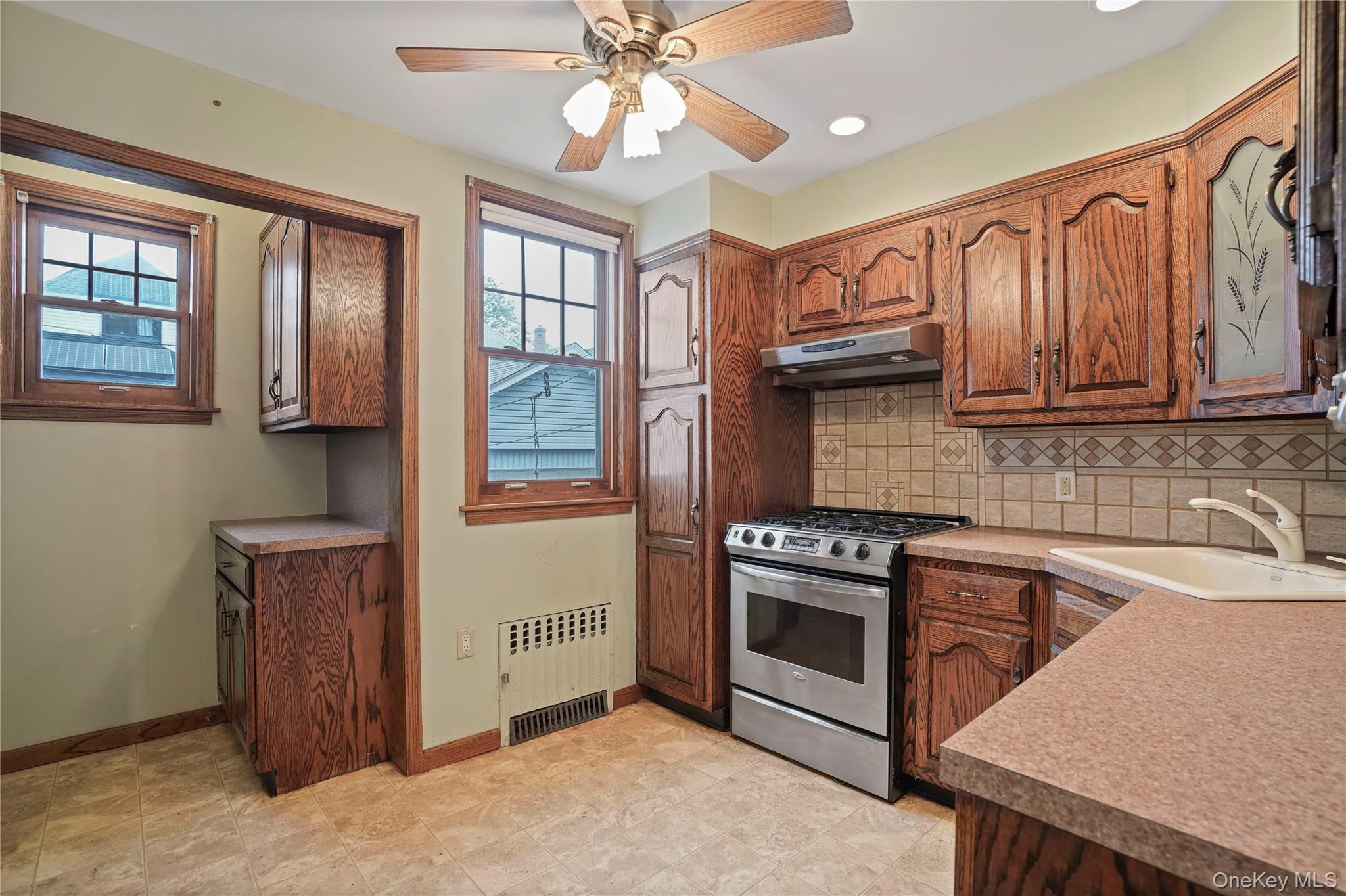 78-24 64th Lane, Glendale, NY 11385