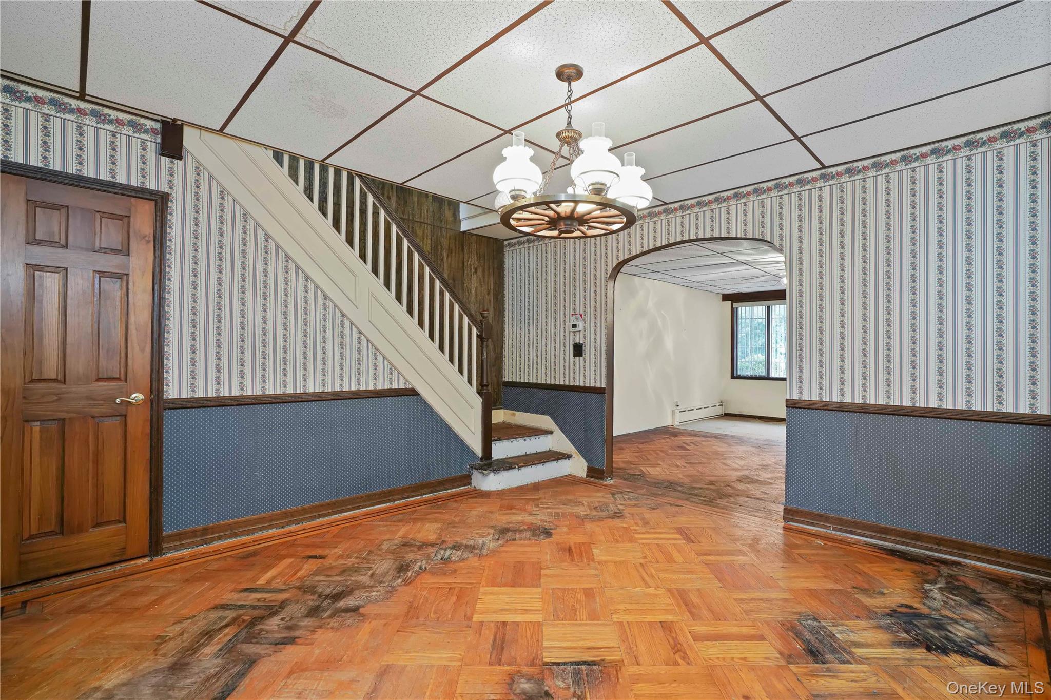 78-24 64th Lane, Glendale, NY 11385