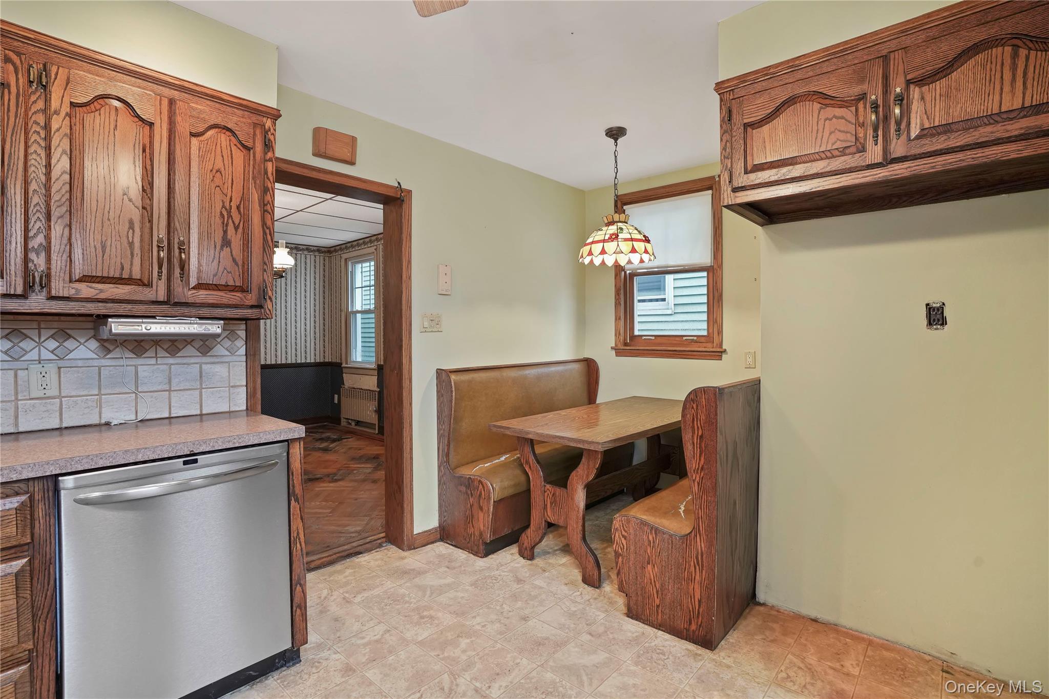 78-24 64th Lane, Glendale, NY 11385