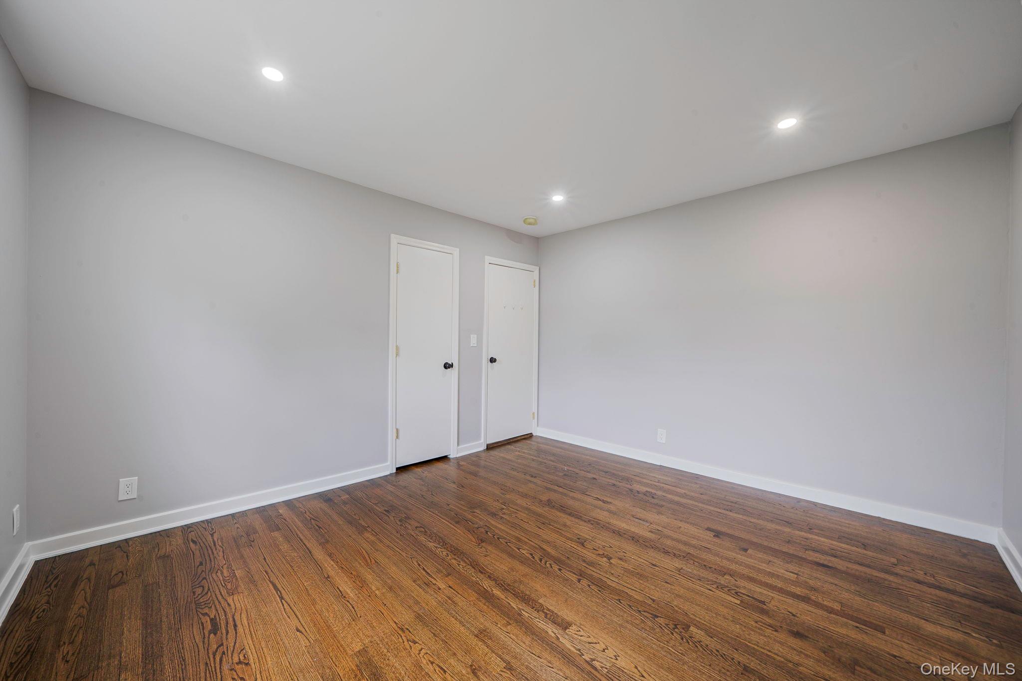 3862 Clark Street, Seaford, NY 11783