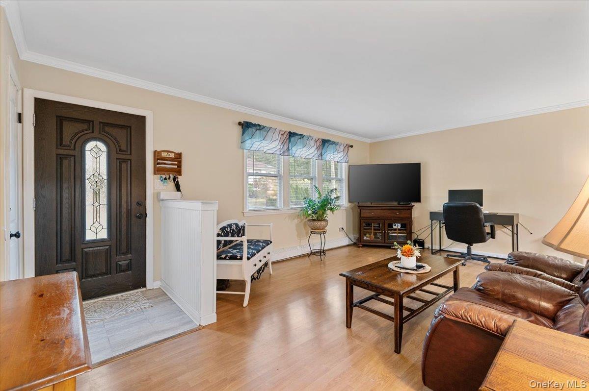 212 Locust Drive, Rocky Point, NY 11778