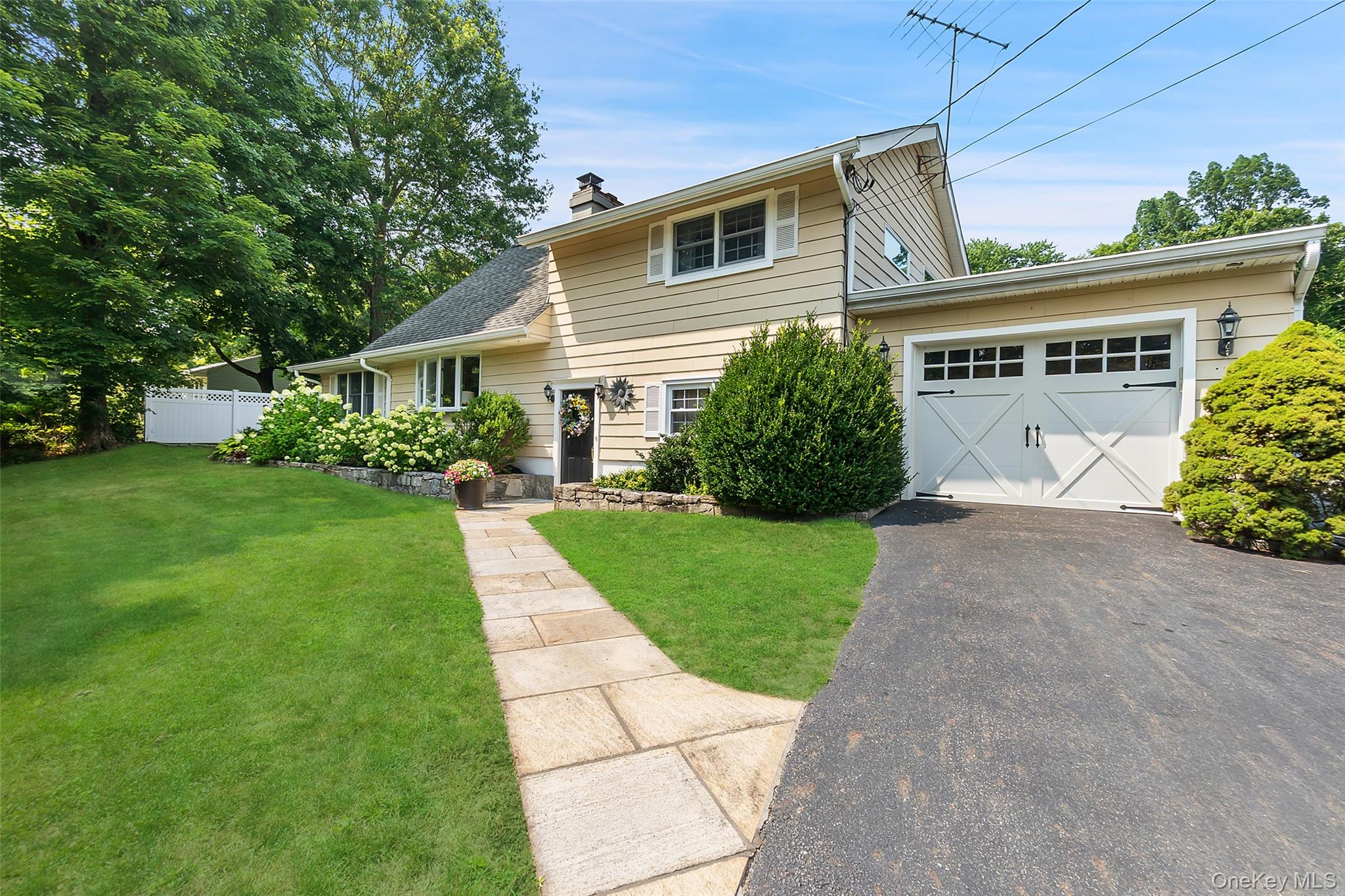 12 Sugar Hill Road, North Salem, NY 10560