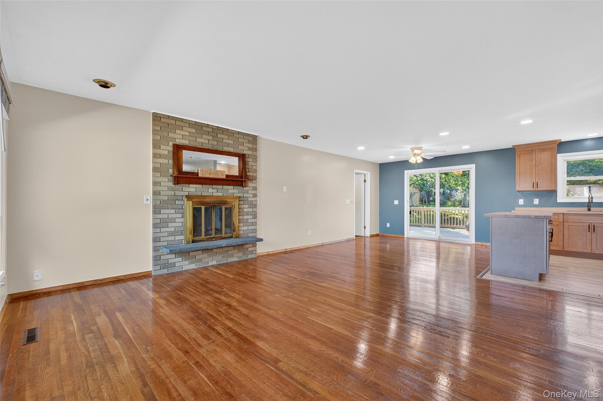 1 Philmore Drive, Poughkeepsie, NY 12603