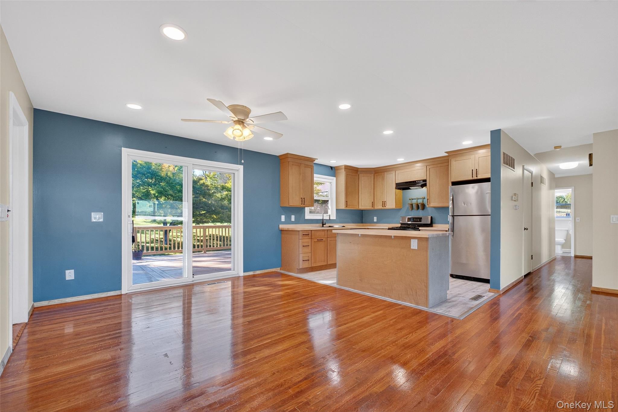 1 Philmore Drive, Poughkeepsie, NY 12603