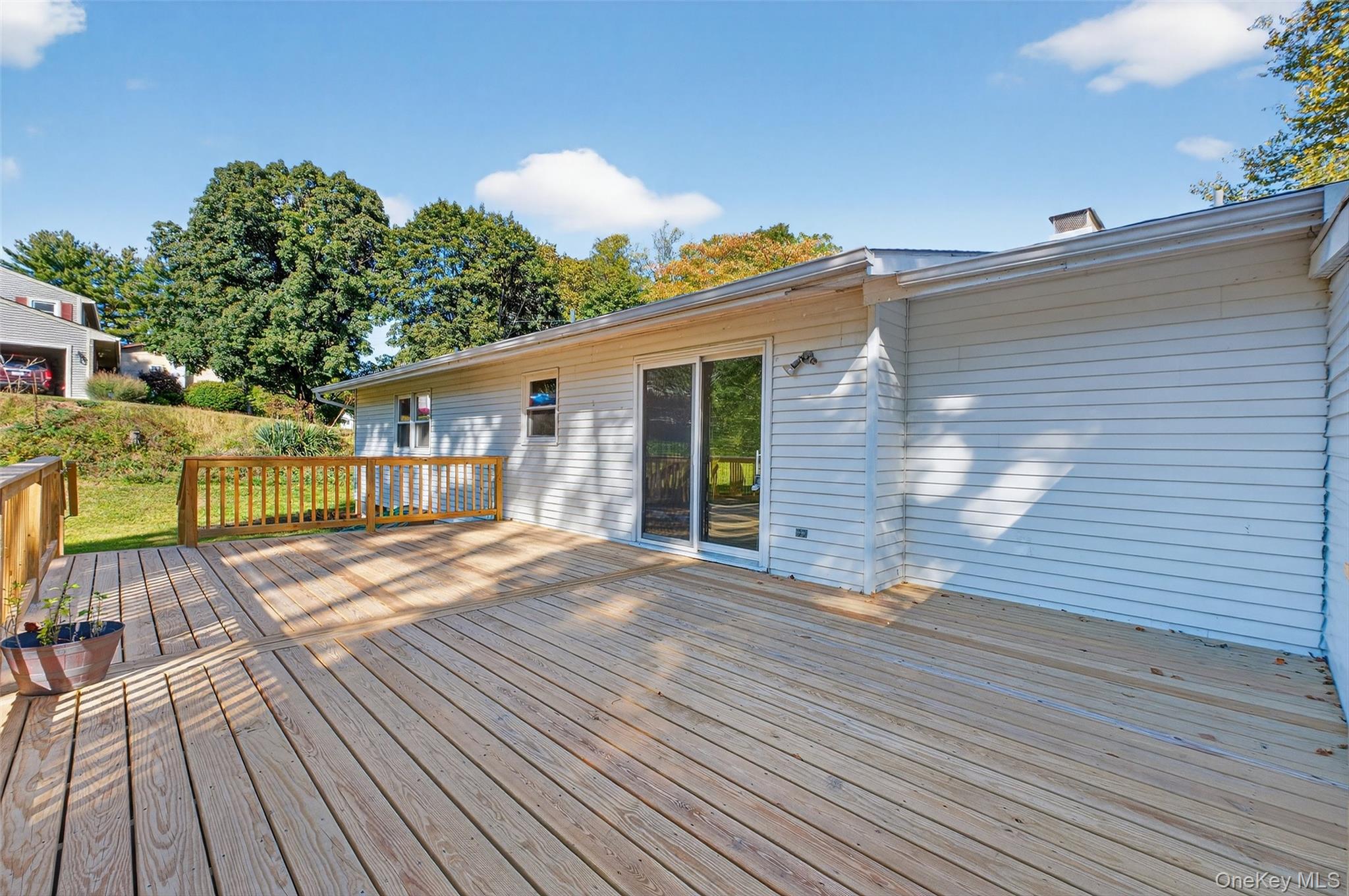 1 Philmore Drive, Poughkeepsie, NY 12603