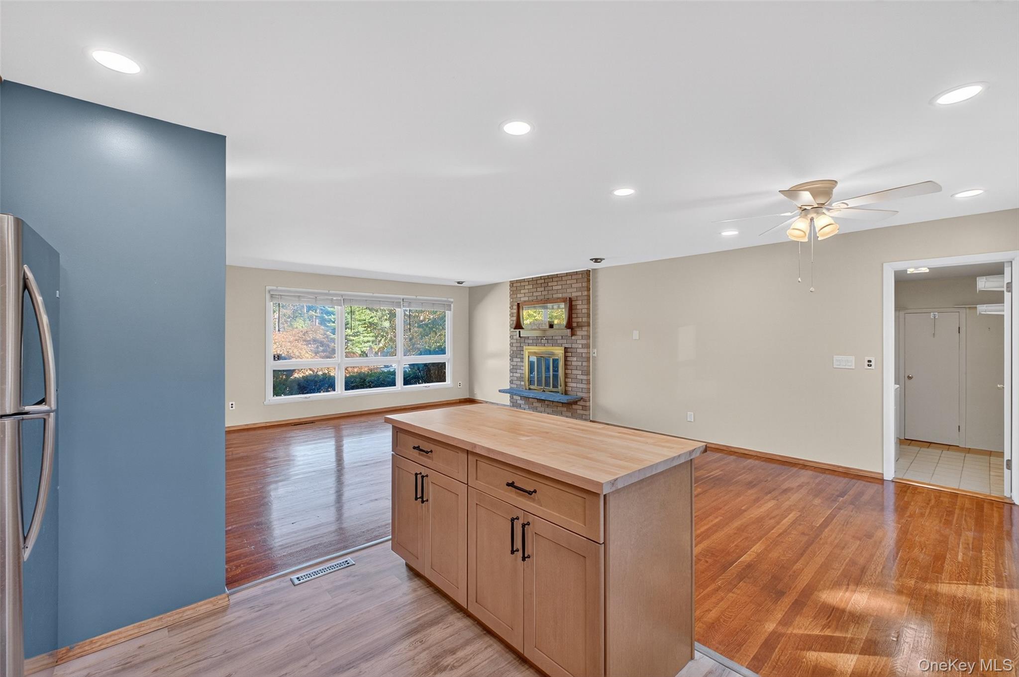 1 Philmore Drive, Poughkeepsie, NY 12603