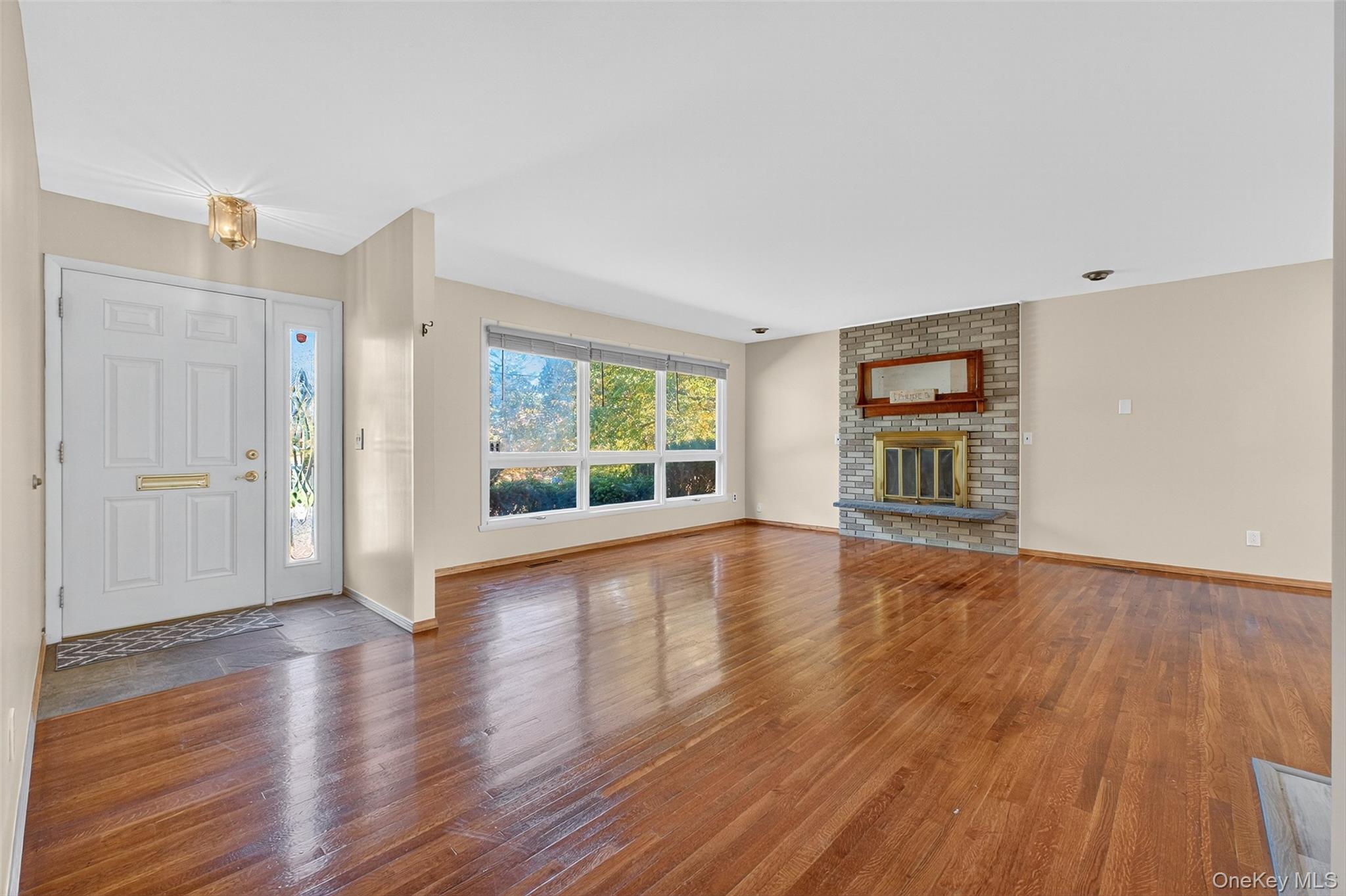 1 Philmore Drive, Poughkeepsie, NY 12603