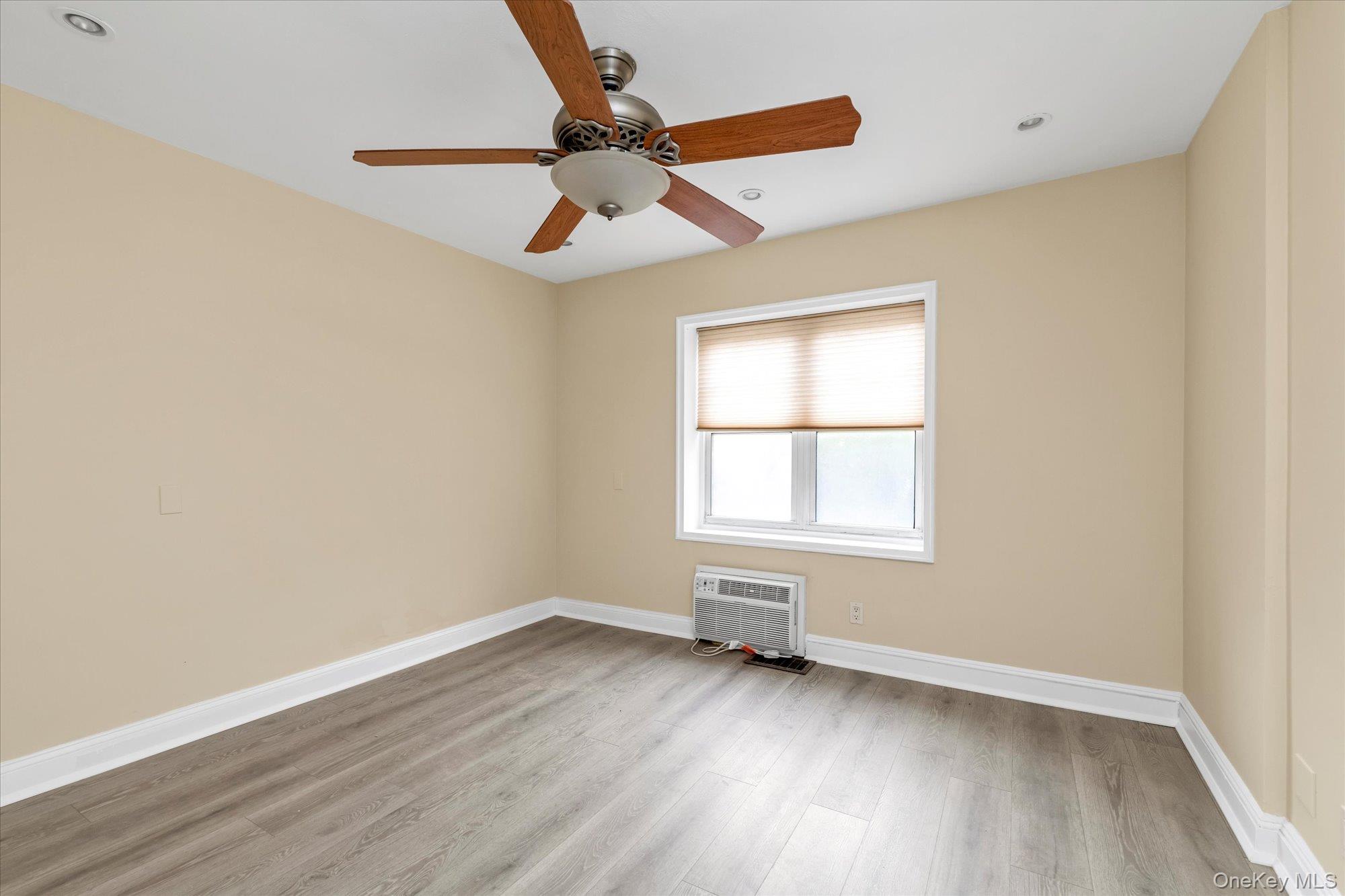 21 S Village Avenue # 3, Rockville Centre, NY 11570