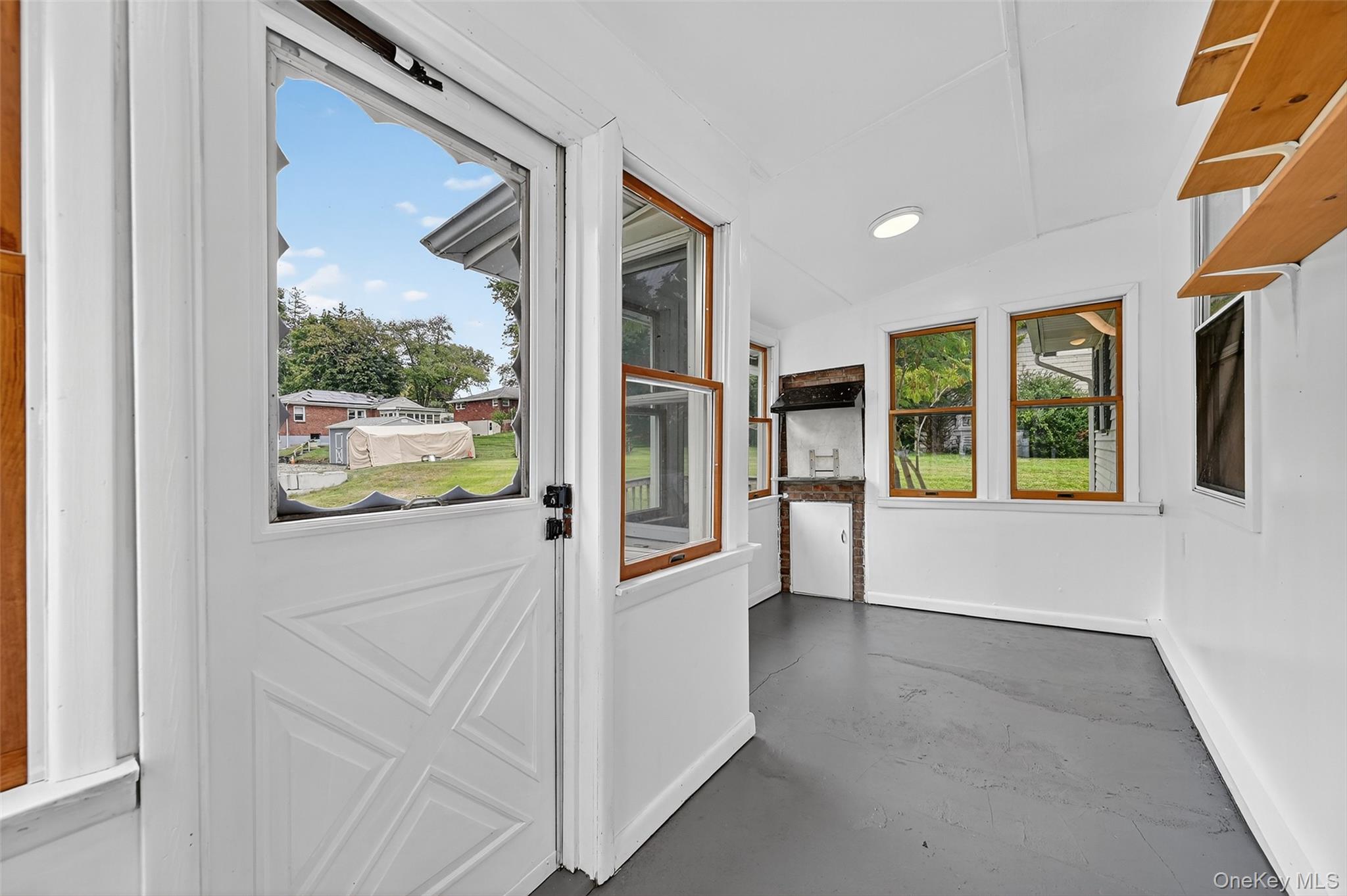 18 Stonecrest Drive, New Windsor, NY 12553