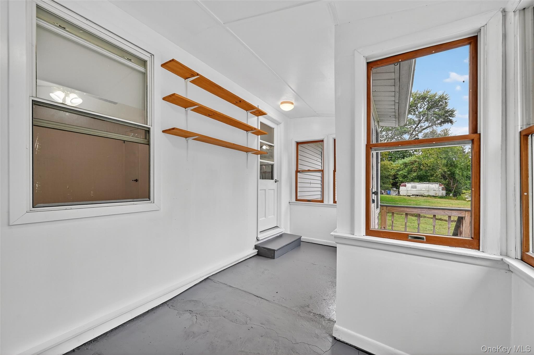 18 Stonecrest Drive, New Windsor, NY 12553