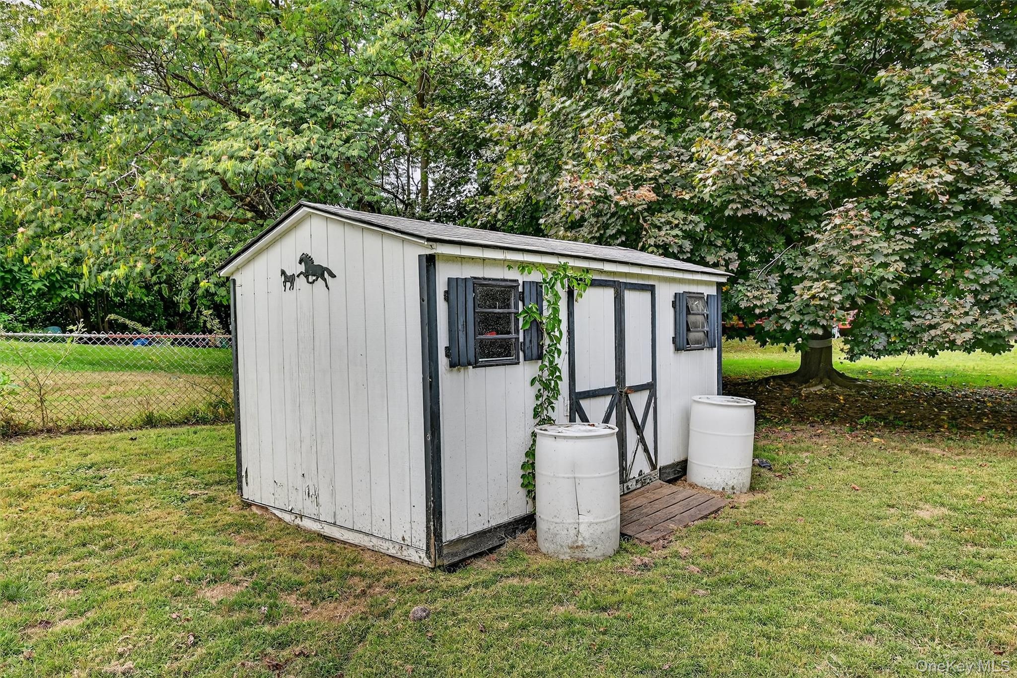 18 Stonecrest Drive, New Windsor, NY 12553