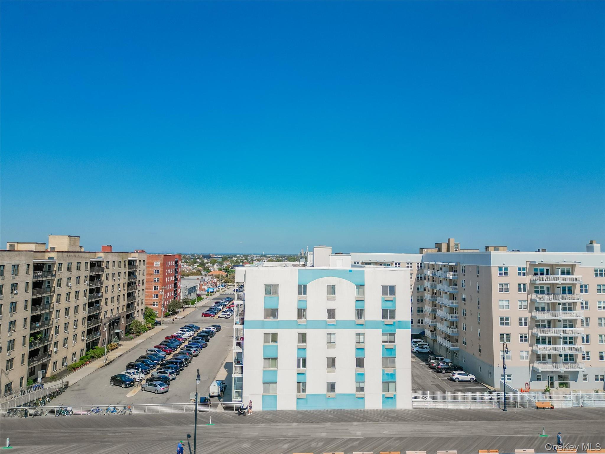 10 Franklin Boulevard # 408, Long Beach, NY 11561