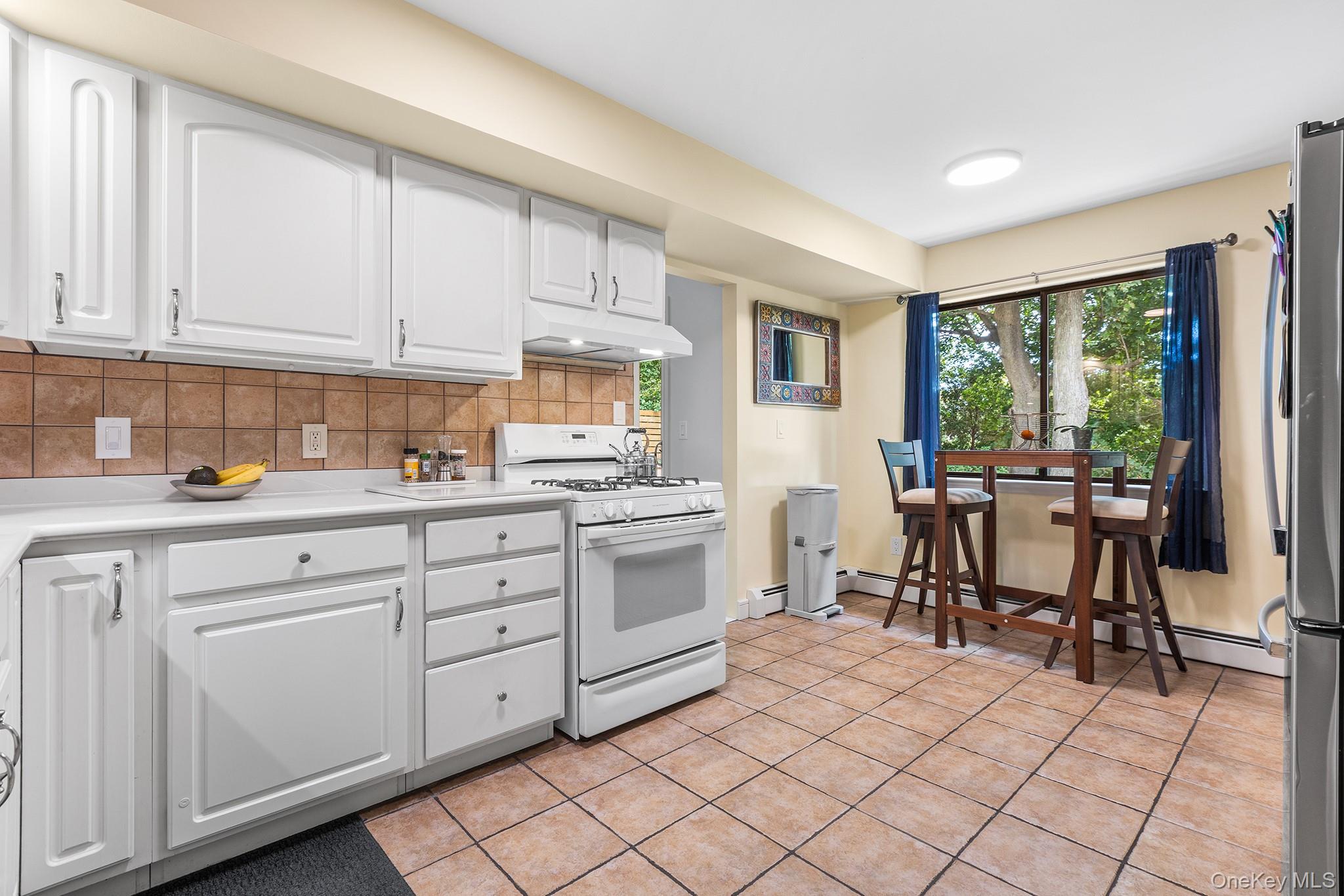 36 Woodcrest Avenue, White Plains, NY 10604