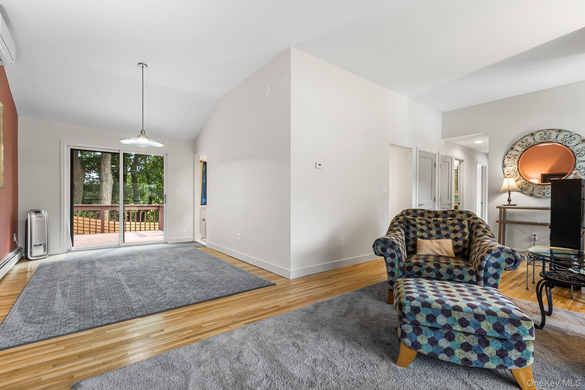 36 Woodcrest Avenue, White Plains, NY 10604