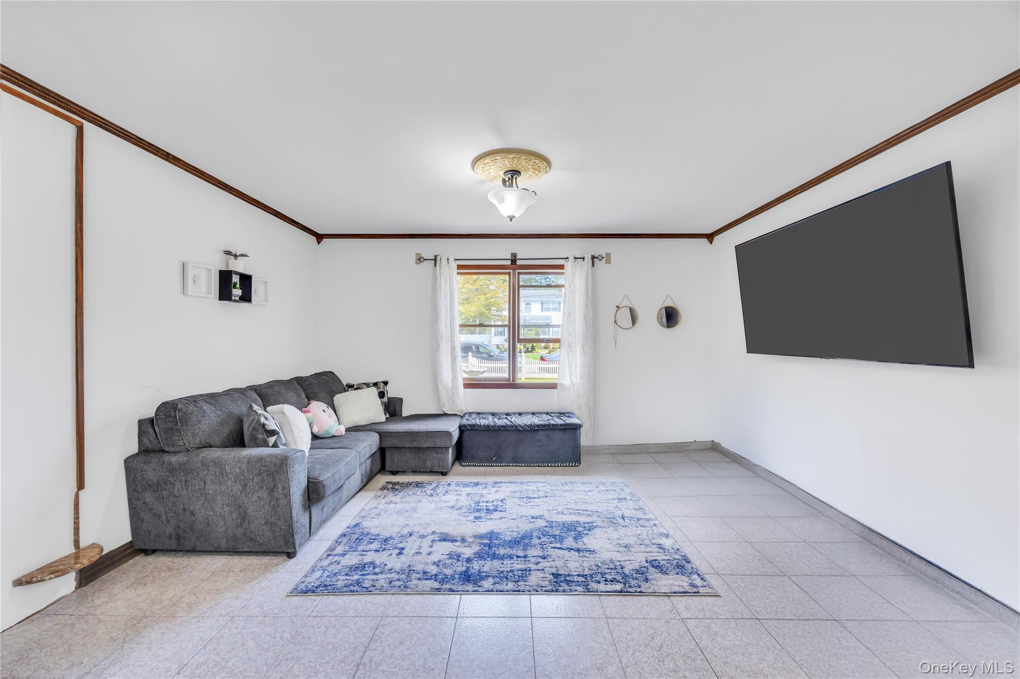 194 Cranford Boulevard, Mastic, NY 11950