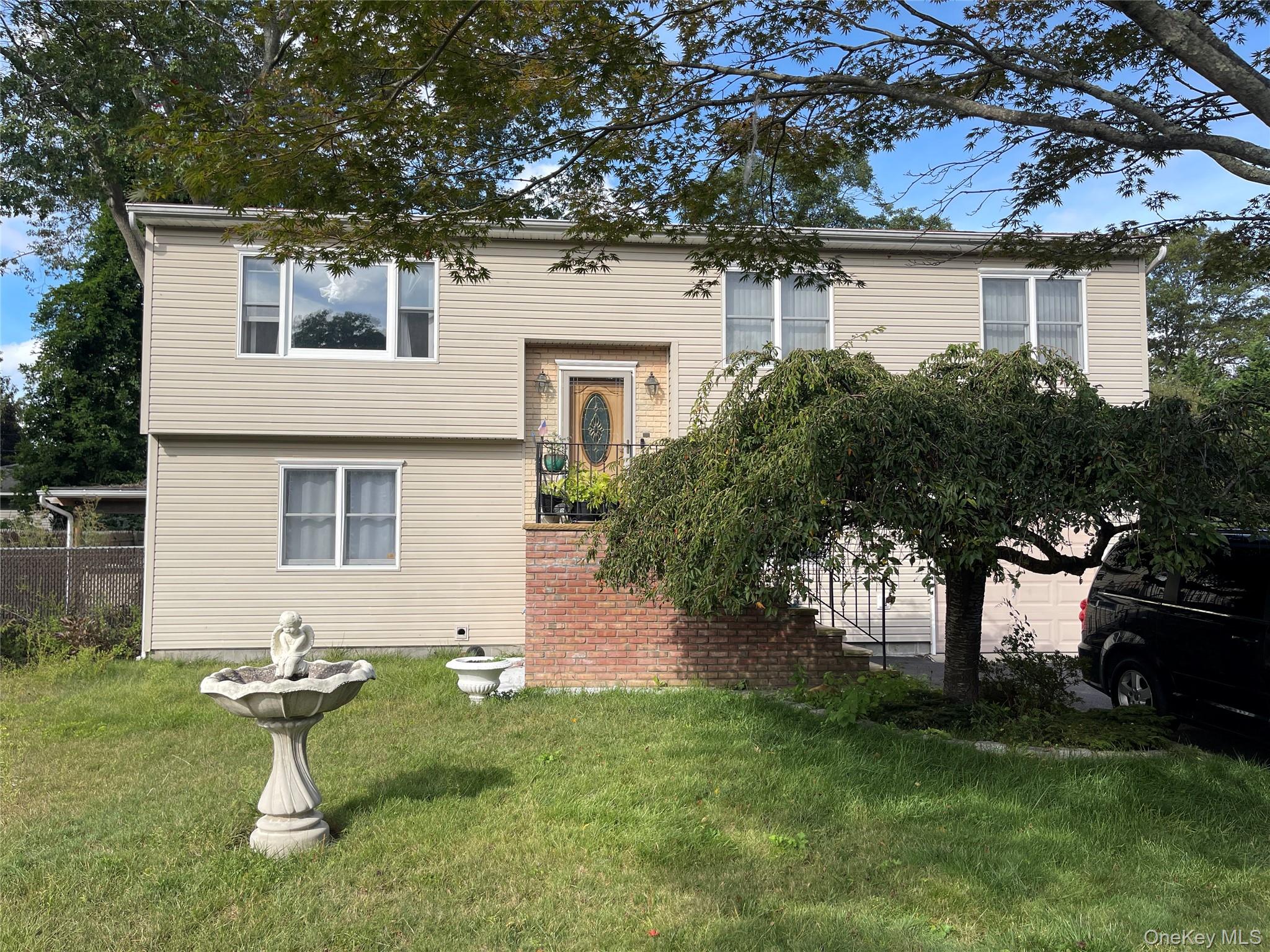 194 Cranford Boulevard, Mastic, NY 11950